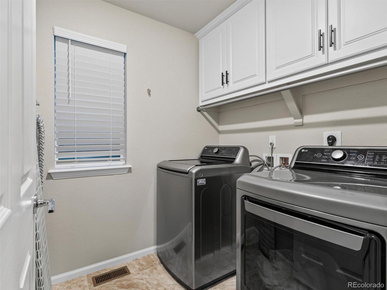 MLS Image #23 for 18809 e 66th avenue,denver, Colorado
