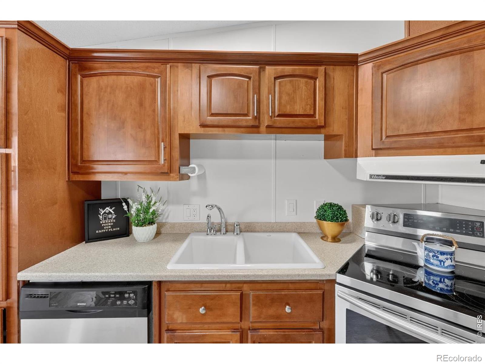 MLS Image #12 for 255  kattell street,erie, Colorado