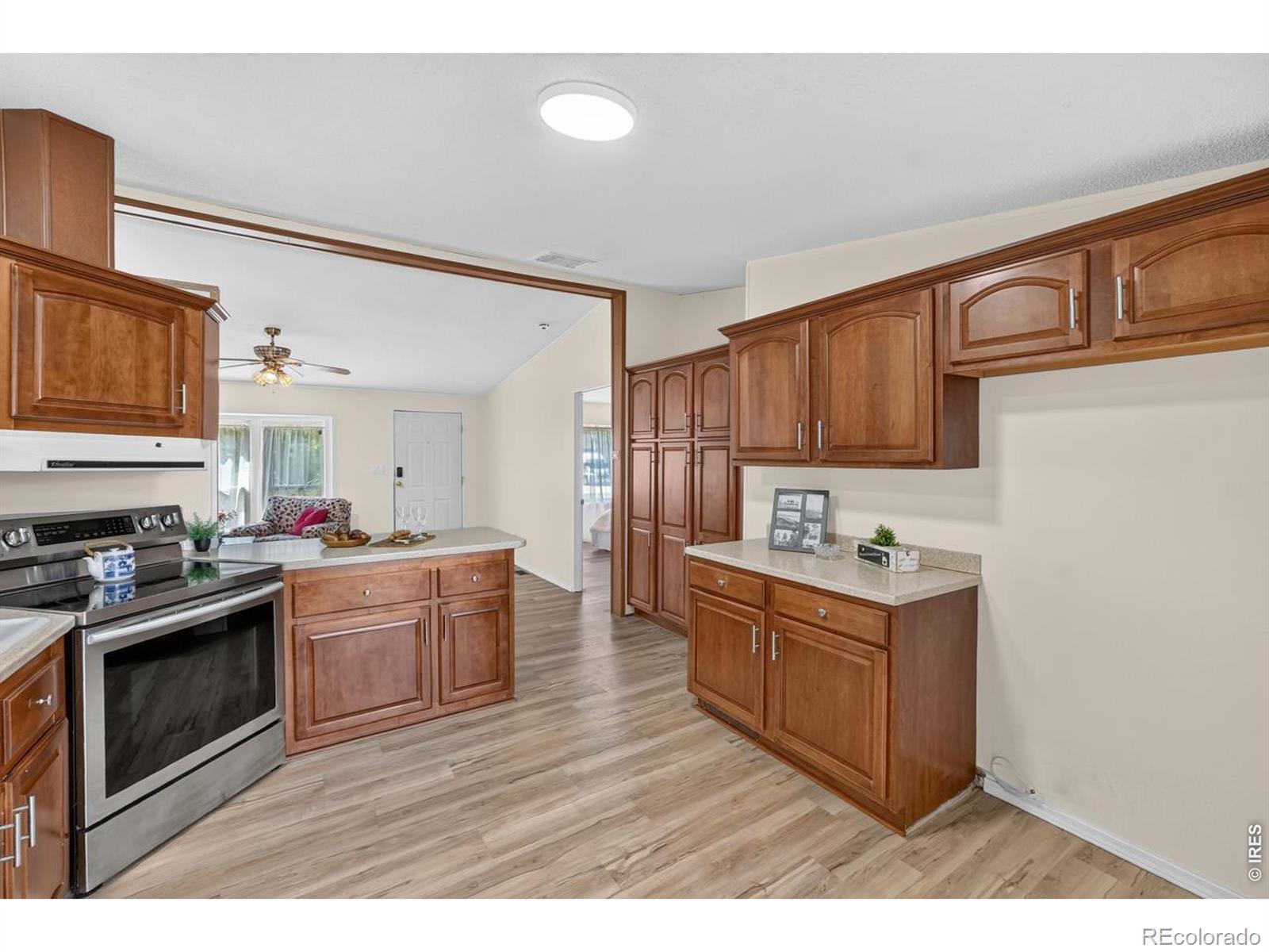 MLS Image #15 for 255  kattell street,erie, Colorado