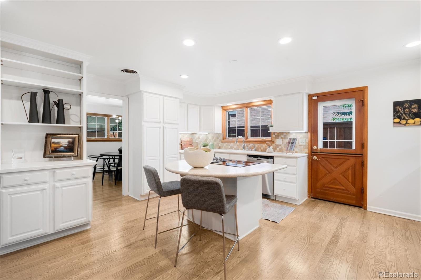 MLS Image #11 for 2290 e columbia place,denver, Colorado