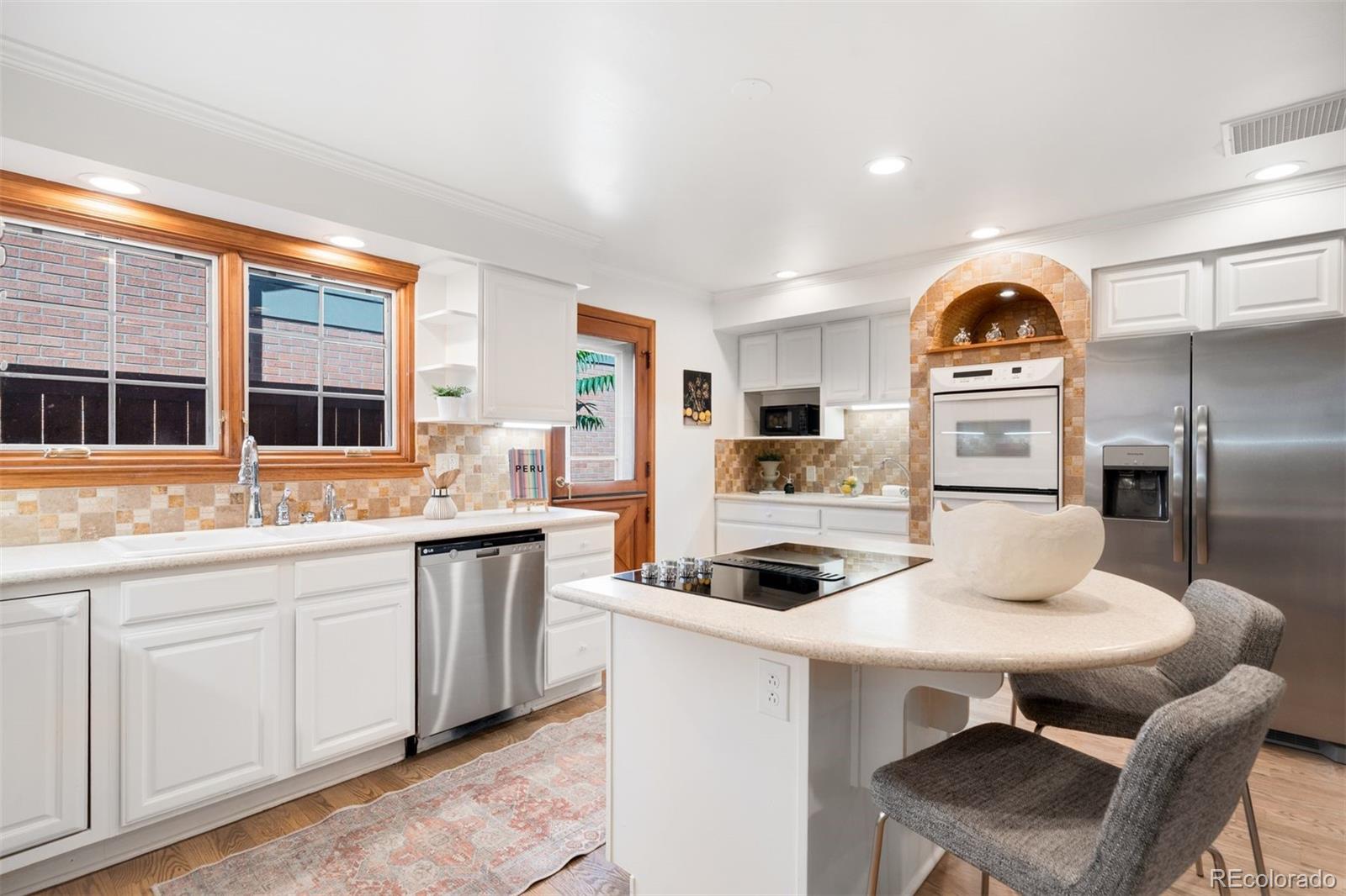 MLS Image #14 for 2290 e columbia place,denver, Colorado