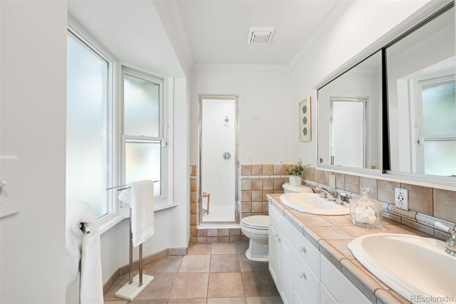 MLS Image #21 for 2290 e columbia place,denver, Colorado