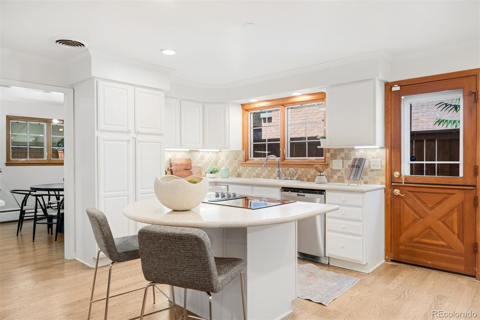 MLS Image #9 for 2290 e columbia place,denver, Colorado