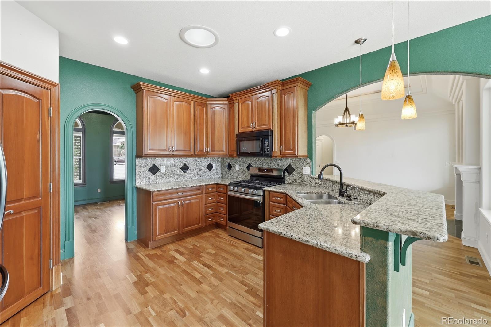 MLS Image #11 for 2057 s ironton court,aurora, Colorado