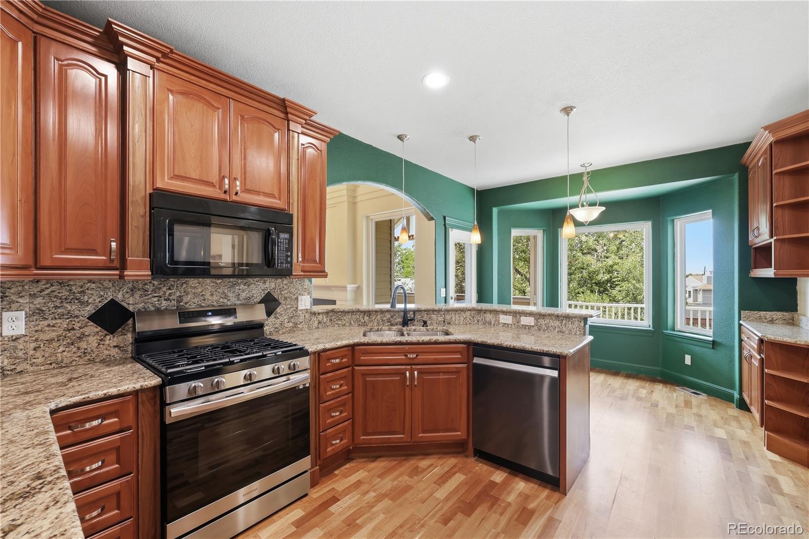 MLS Image #3 for 2057 s ironton court,aurora, Colorado