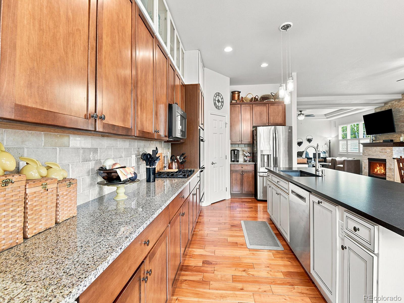 MLS Image #11 for 13427  locust street,thornton, Colorado