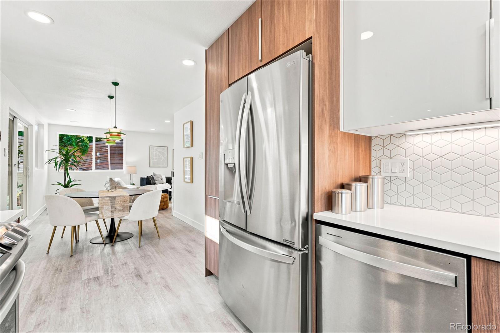 MLS Image #18 for 1426 s kearney street,denver, Colorado