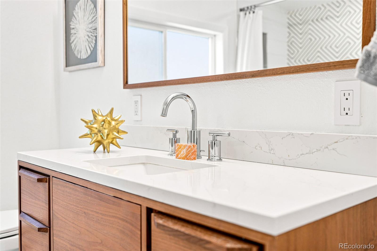 MLS Image #30 for 1426 s kearney street,denver, Colorado