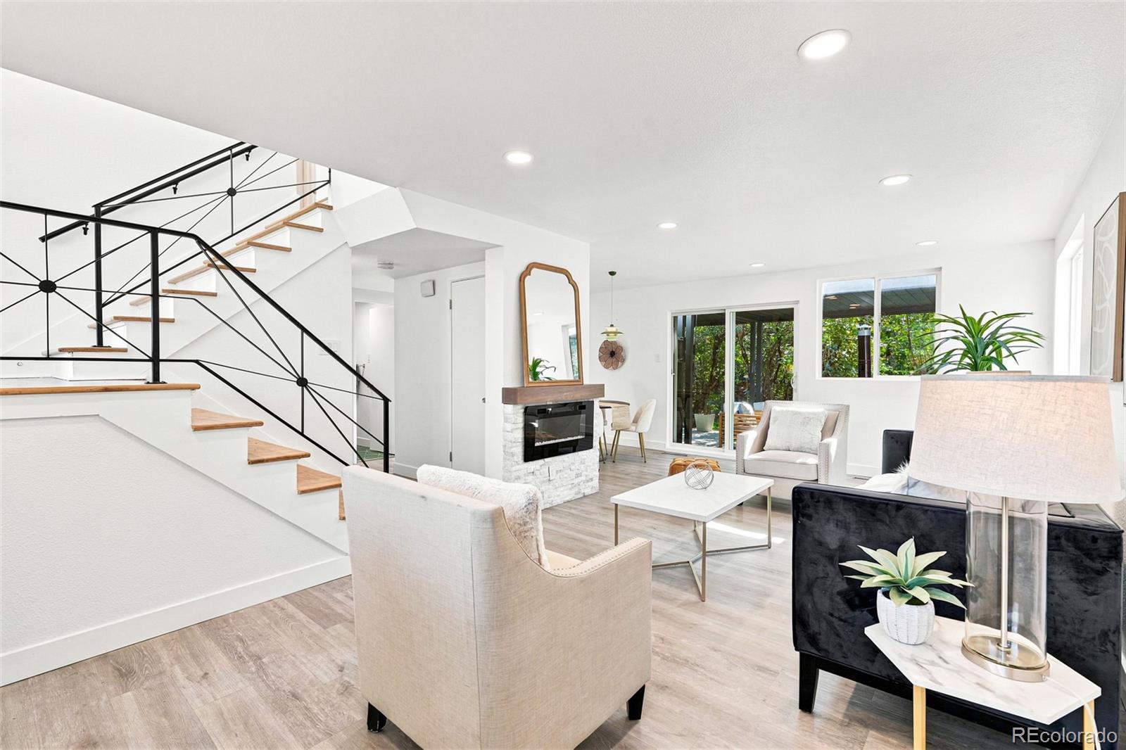 MLS Image #7 for 1426 s kearney street,denver, Colorado