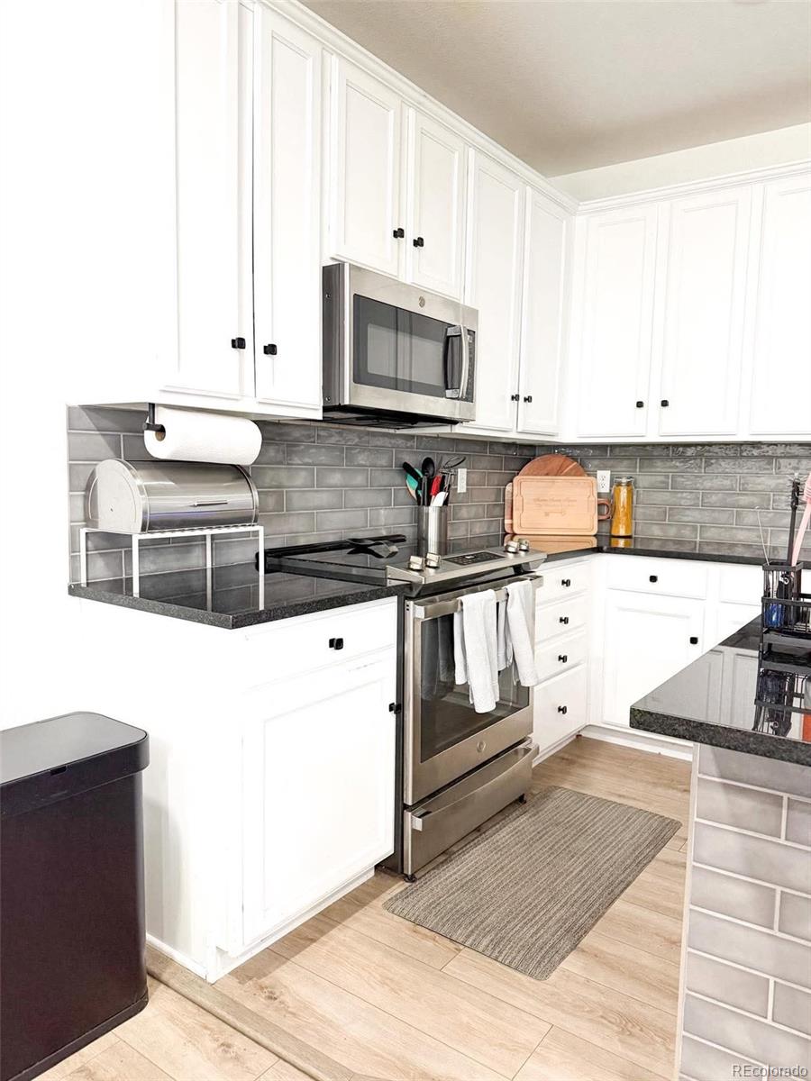 MLS Image #9 for 12965 e grant drive,thornton, Colorado