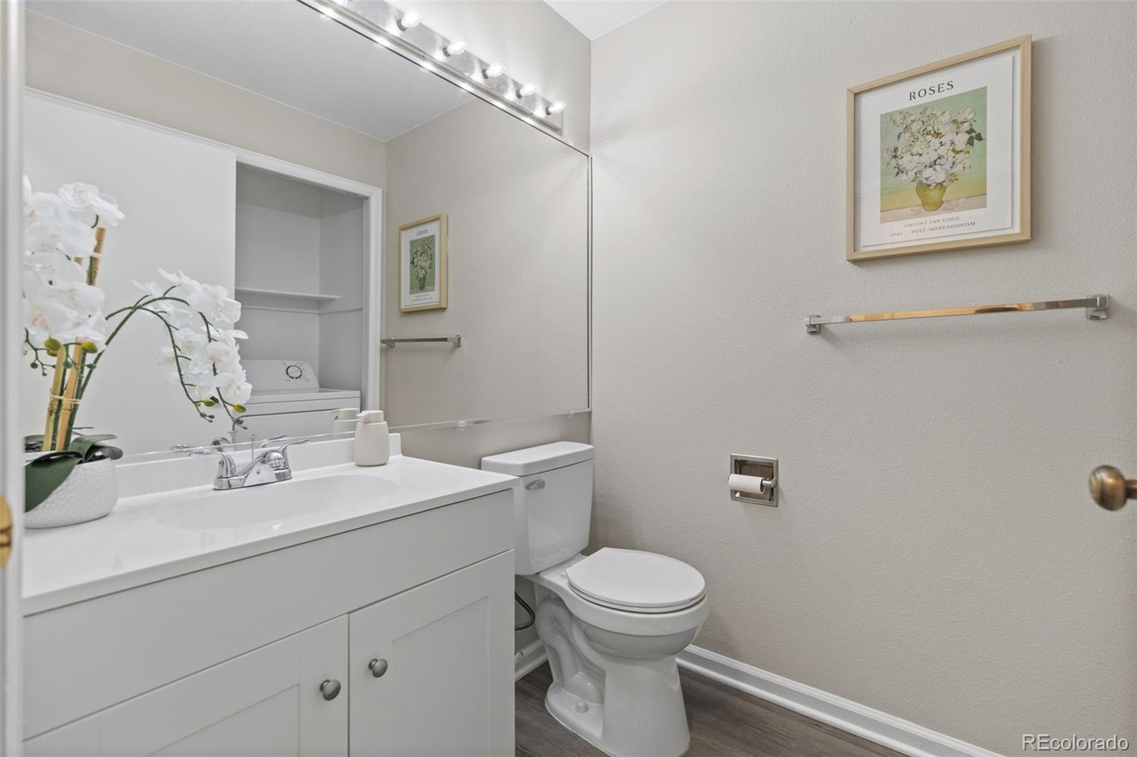 MLS Image #13 for 20922 e 43rd avenue,denver, Colorado