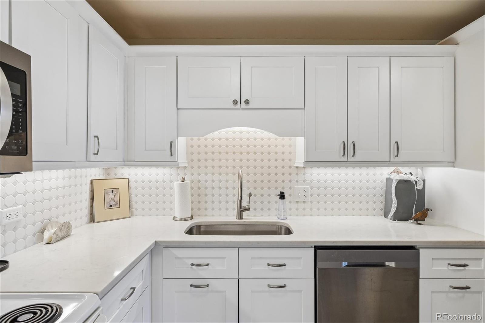 MLS Image #3 for 655 s alton way 7d,denver, Colorado
