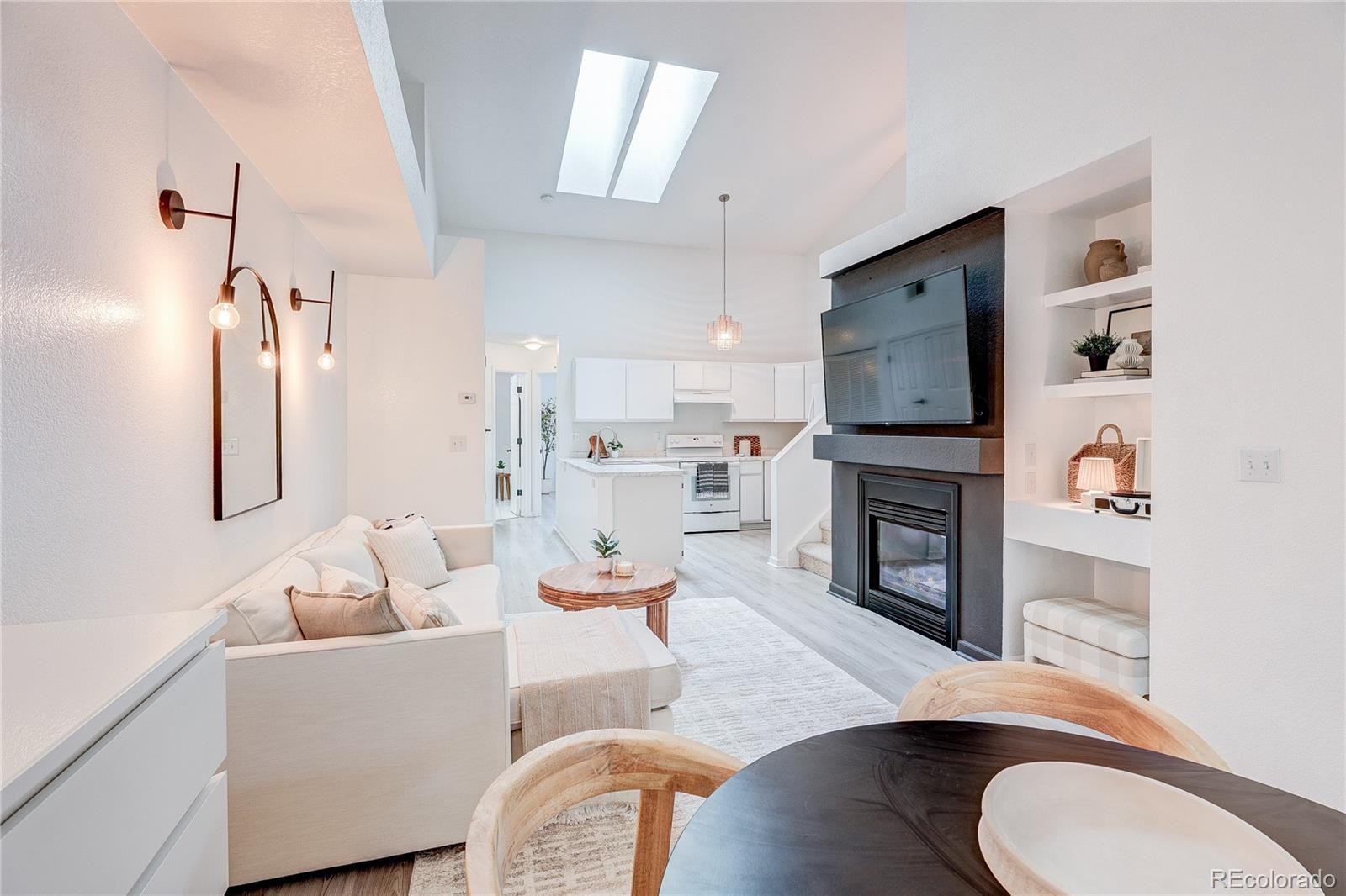 MLS Image #10 for 2812 w centennial drive d,littleton, Colorado