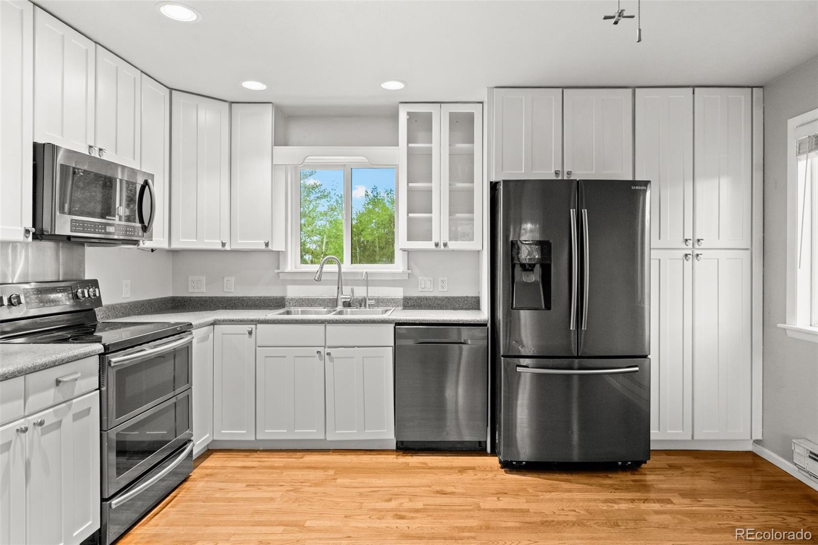 MLS Image #10 for 33678  jenifer road,pine, Colorado