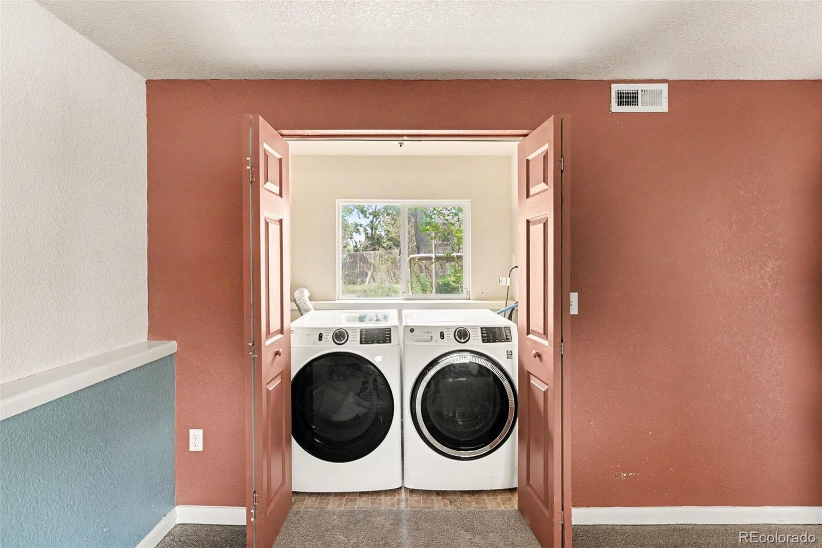 MLS Image #16 for 1727 e 83rd avenue,denver, Colorado