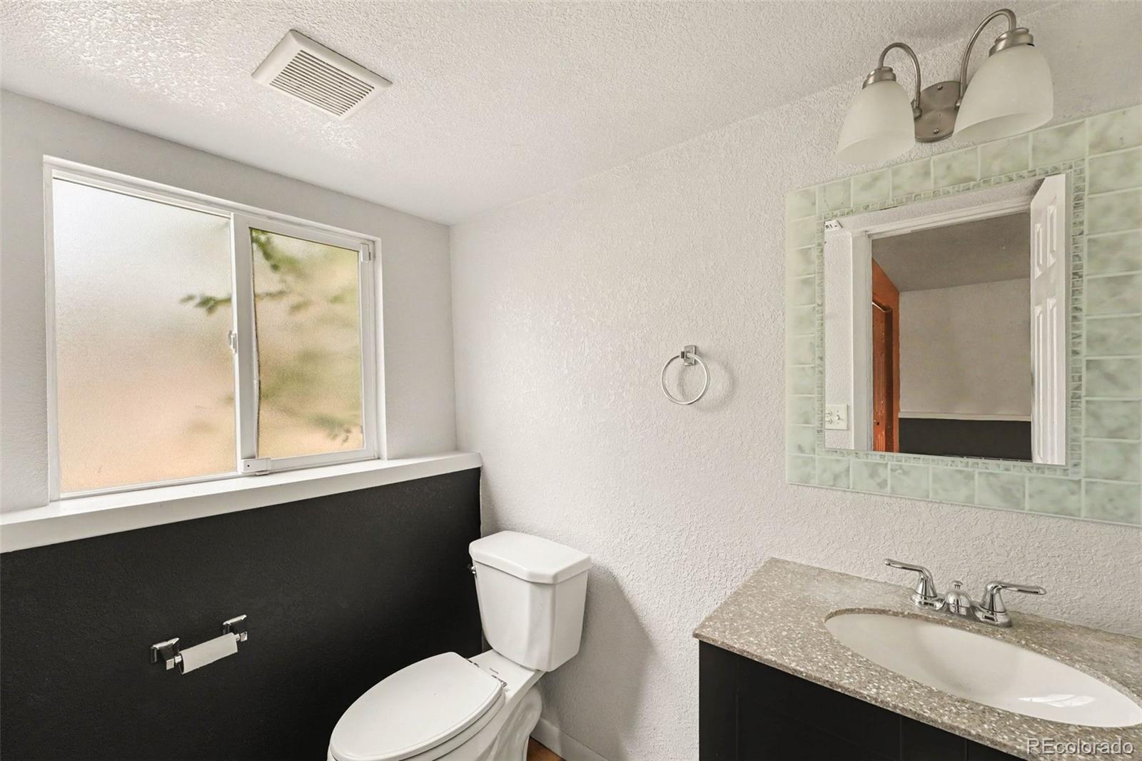 MLS Image #19 for 1727 e 83rd avenue,denver, Colorado