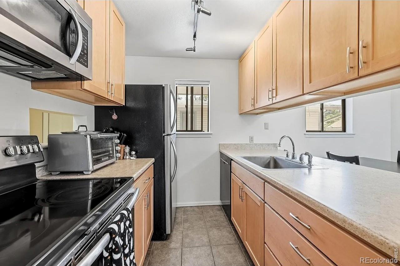 MLS Image #8 for 948  north street,boulder, Colorado