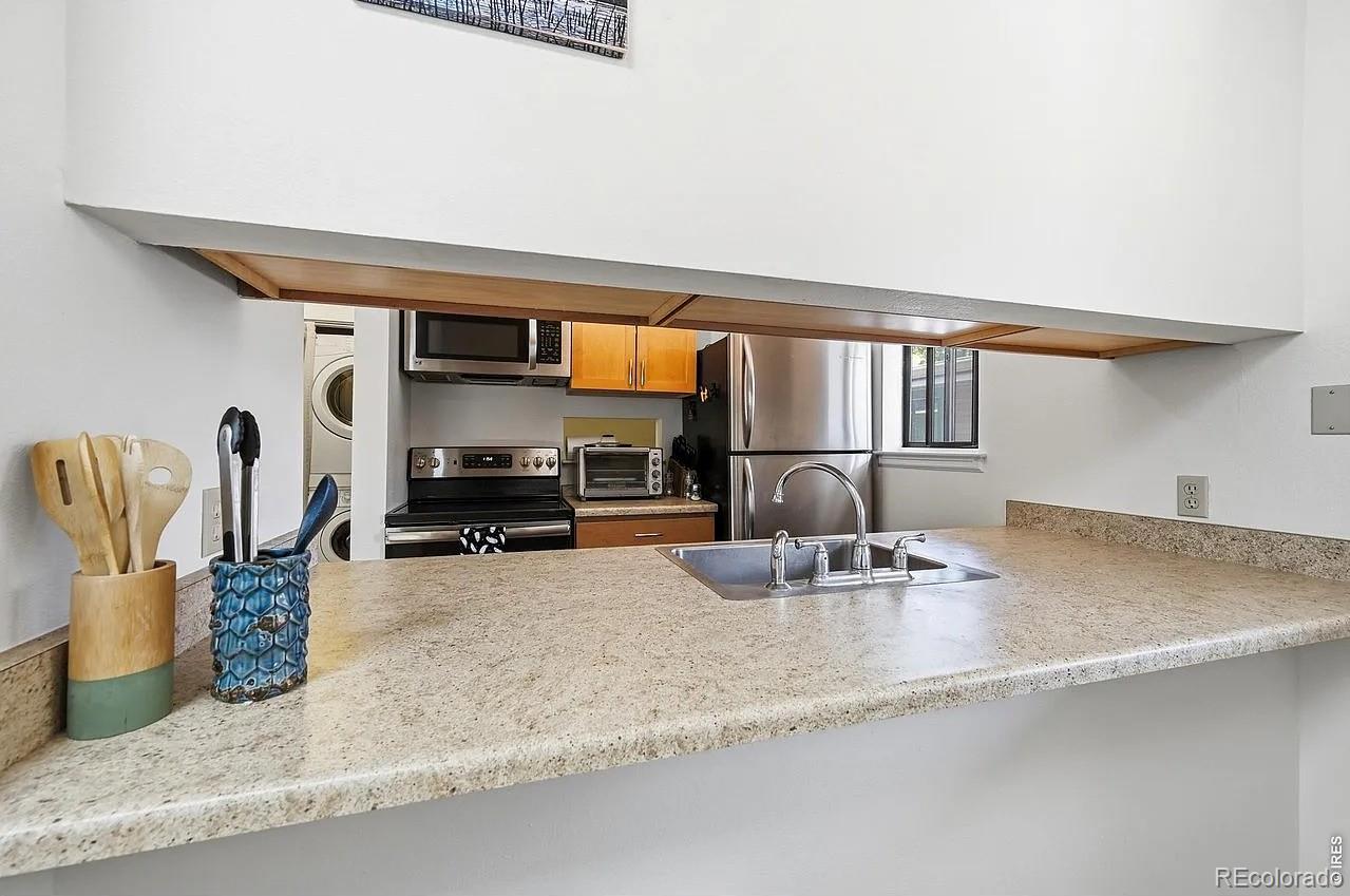 MLS Image #9 for 948  north street,boulder, Colorado