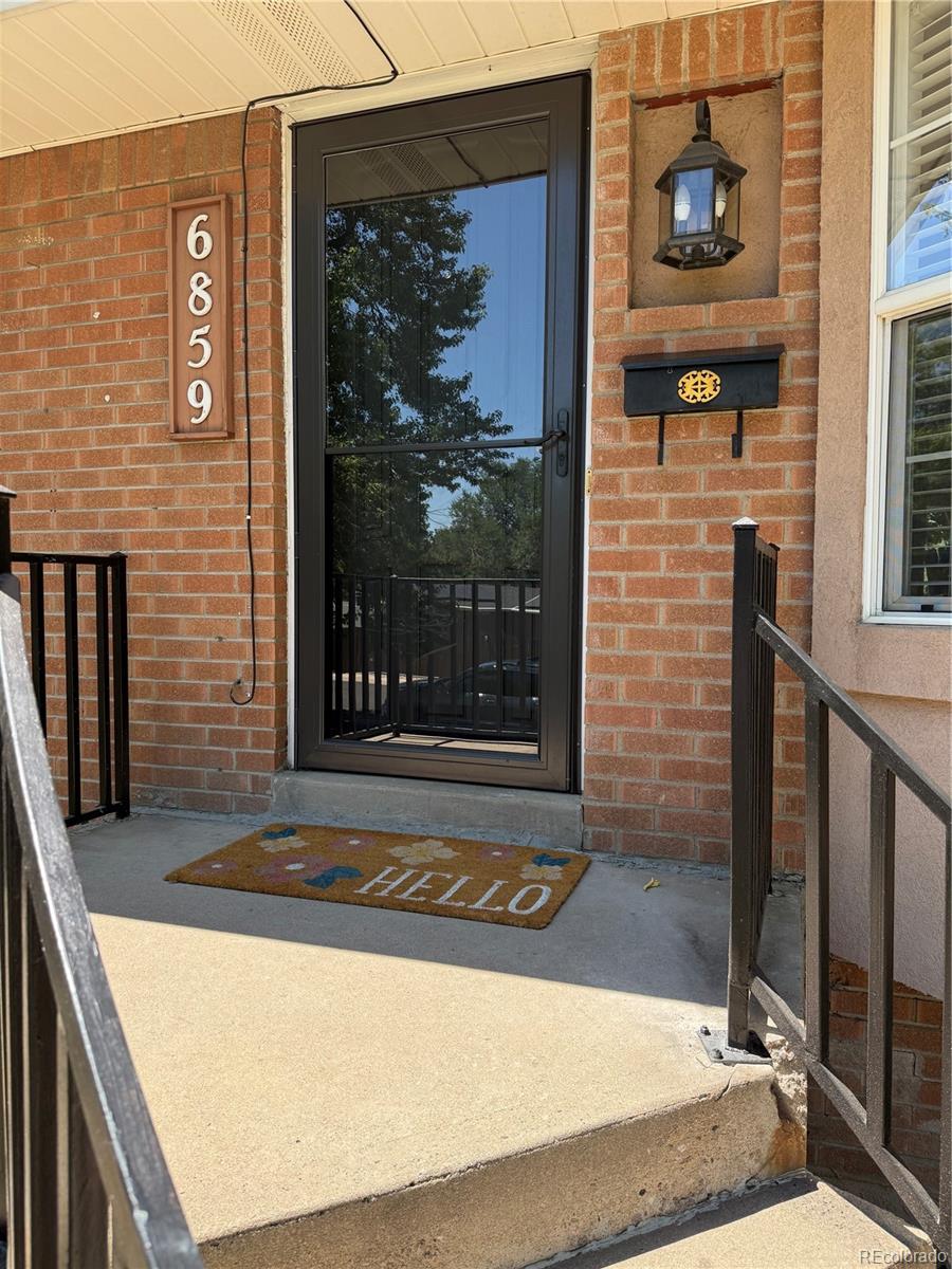 MLS Image #1 for 6859 s foresthill street,littleton, Colorado