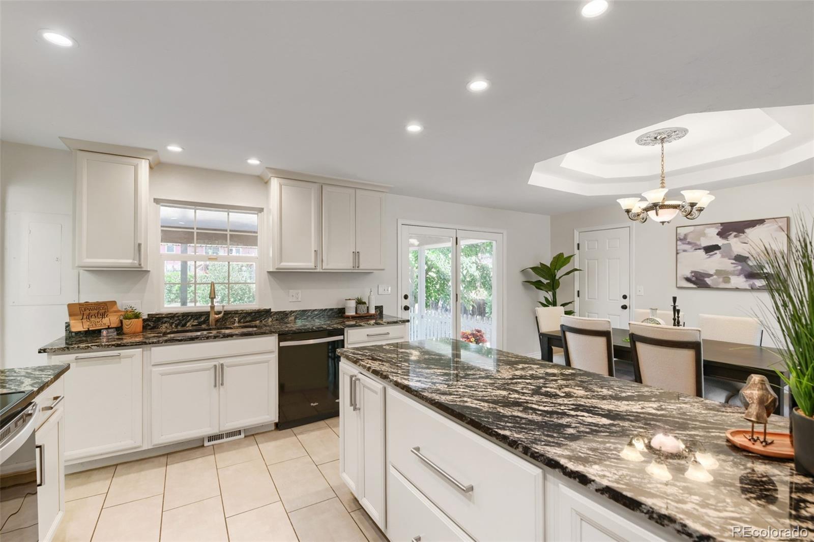 MLS Image #13 for 6859 s foresthill street,littleton, Colorado