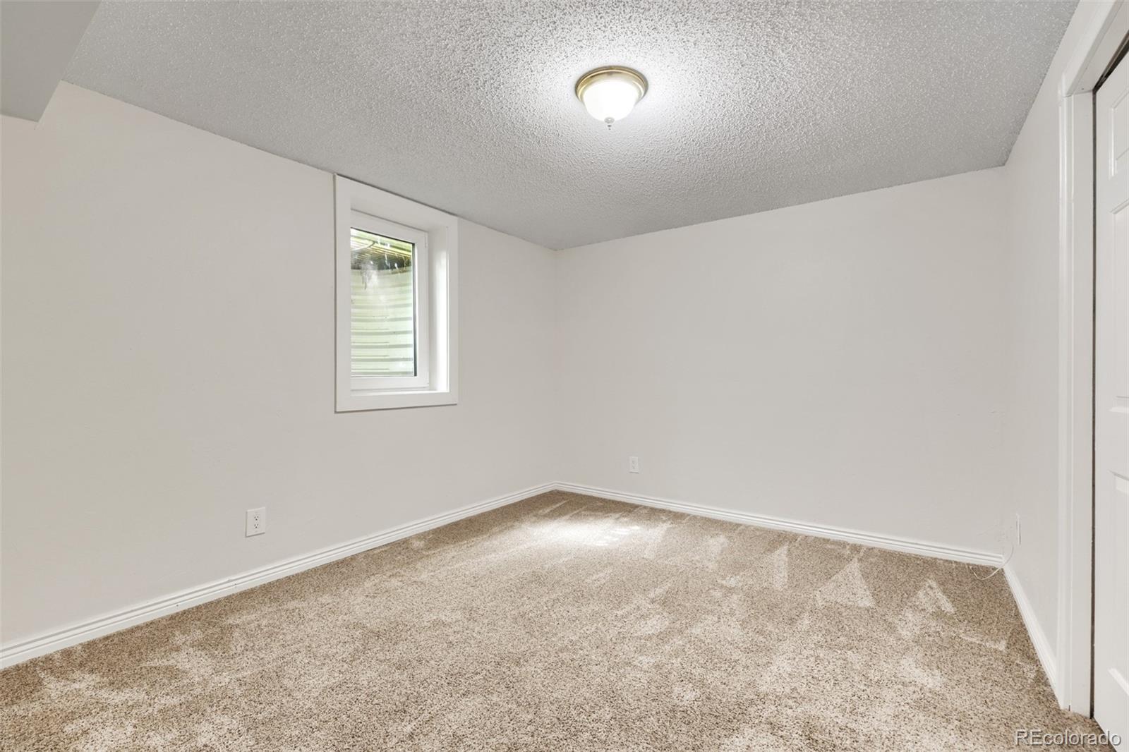 MLS Image #26 for 6859 s foresthill street,littleton, Colorado