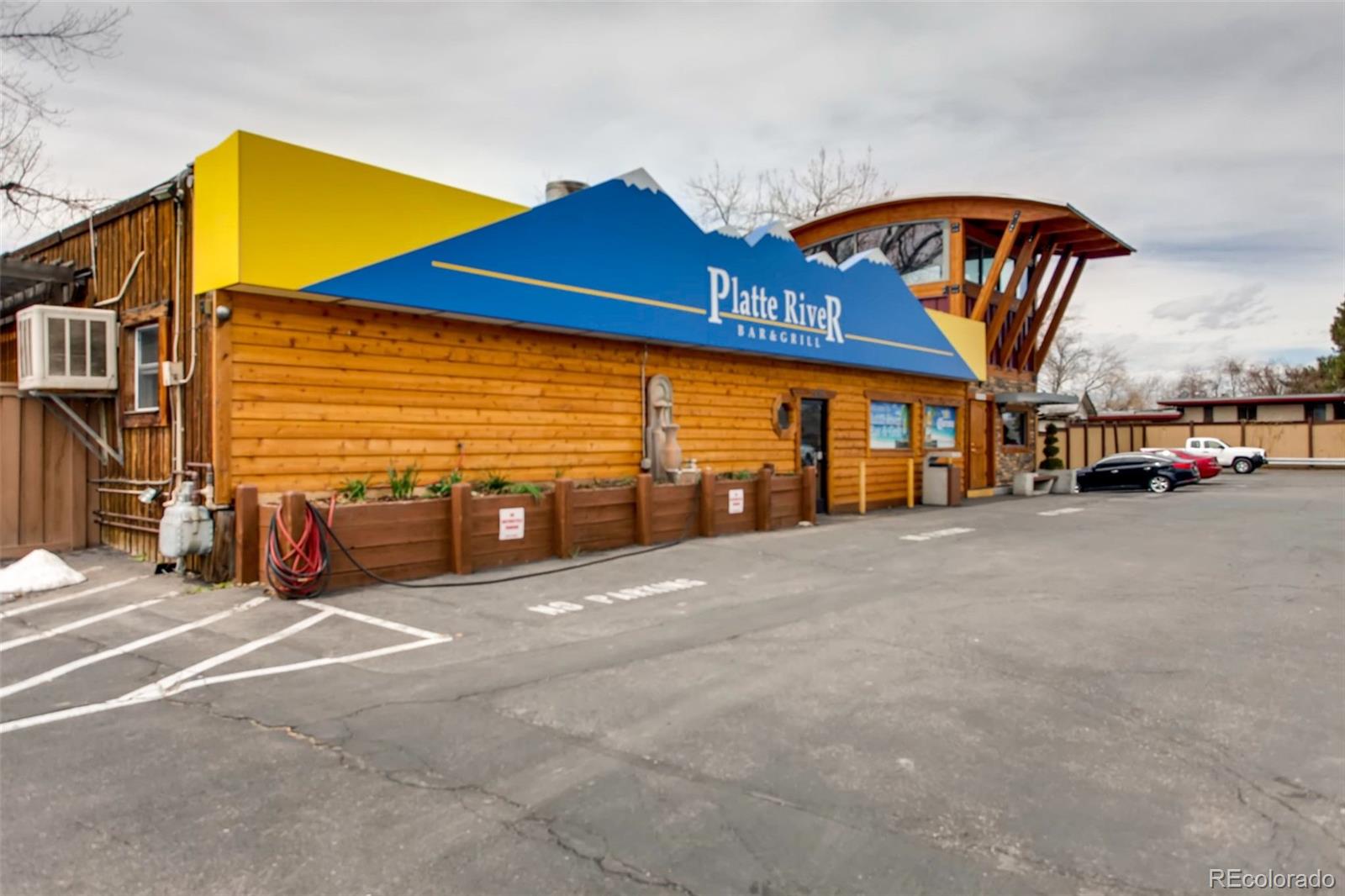 MLS Image #37 for 6859 s foresthill street,littleton, Colorado