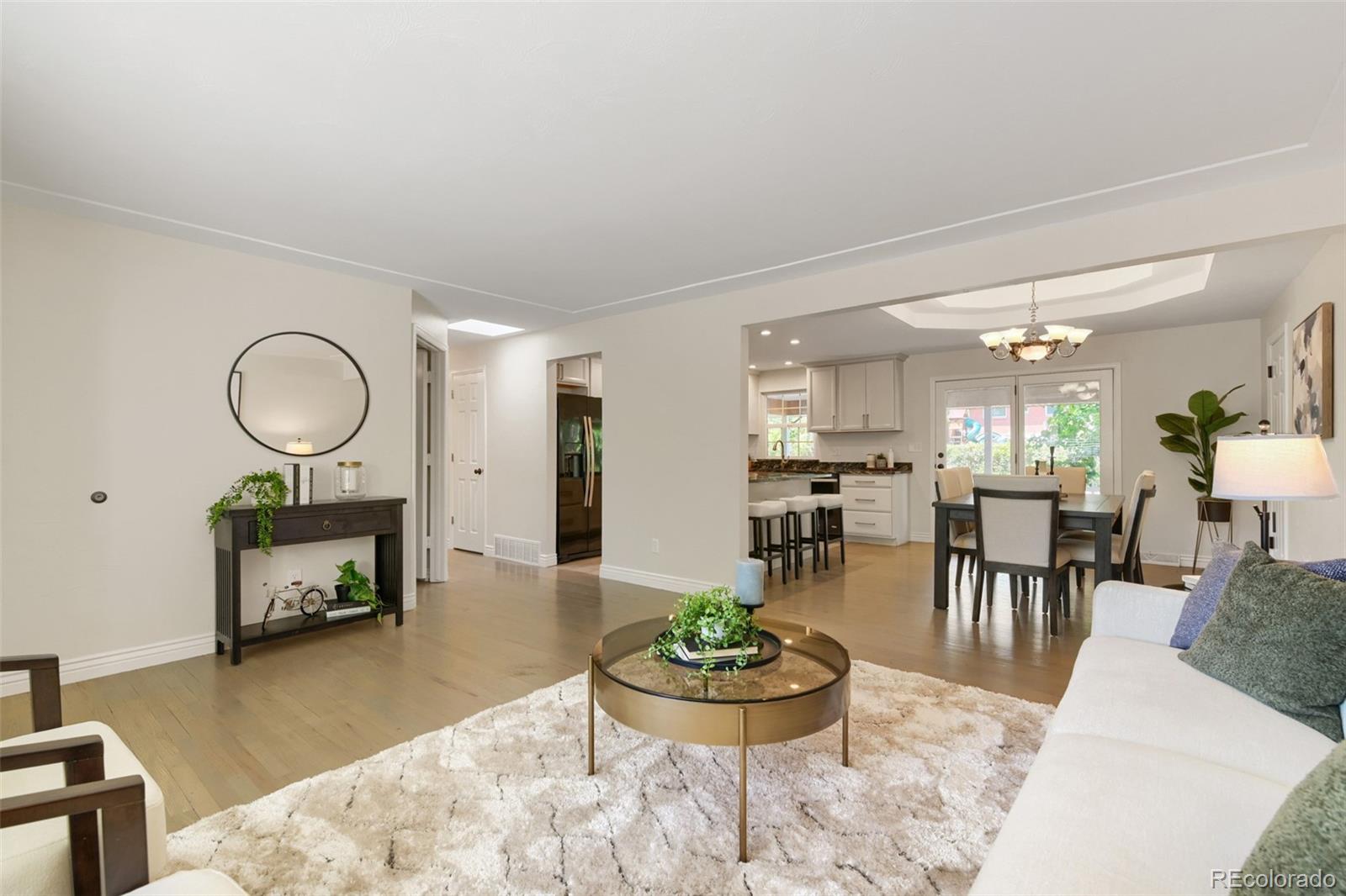 MLS Image #8 for 6859 s foresthill street,littleton, Colorado
