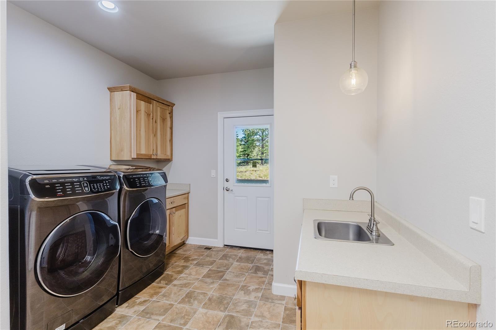 MLS Image #33 for 407  silvermoon heights,divide, Colorado