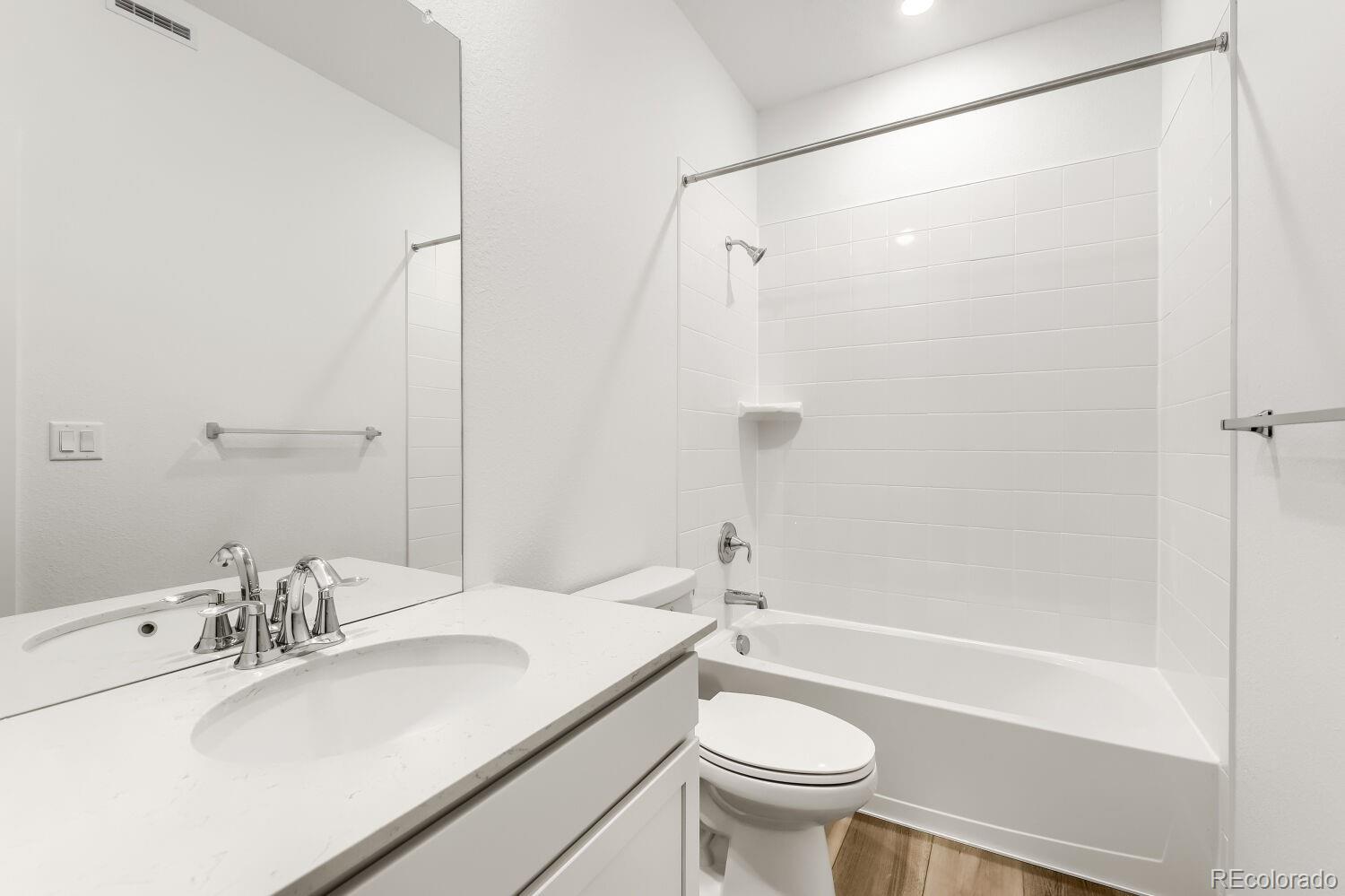 MLS Image #10 for 16777 e irwin avenue,centennial, Colorado