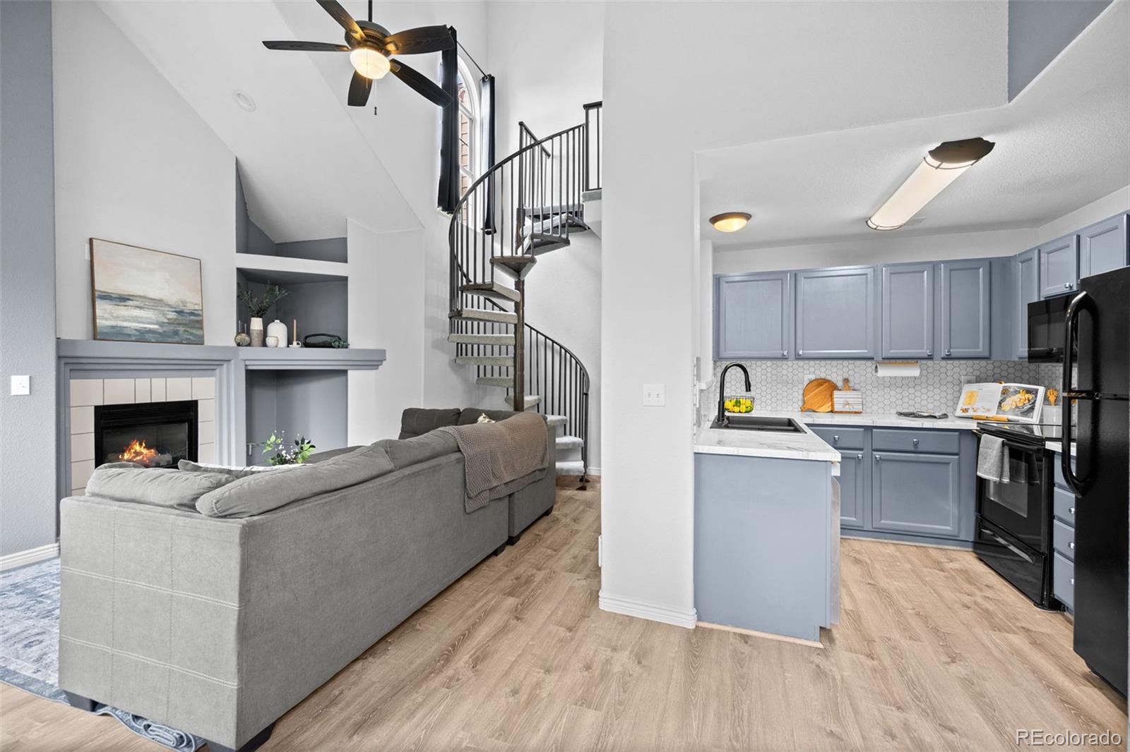 MLS Image #12 for 8361 s upham way,littleton, Colorado