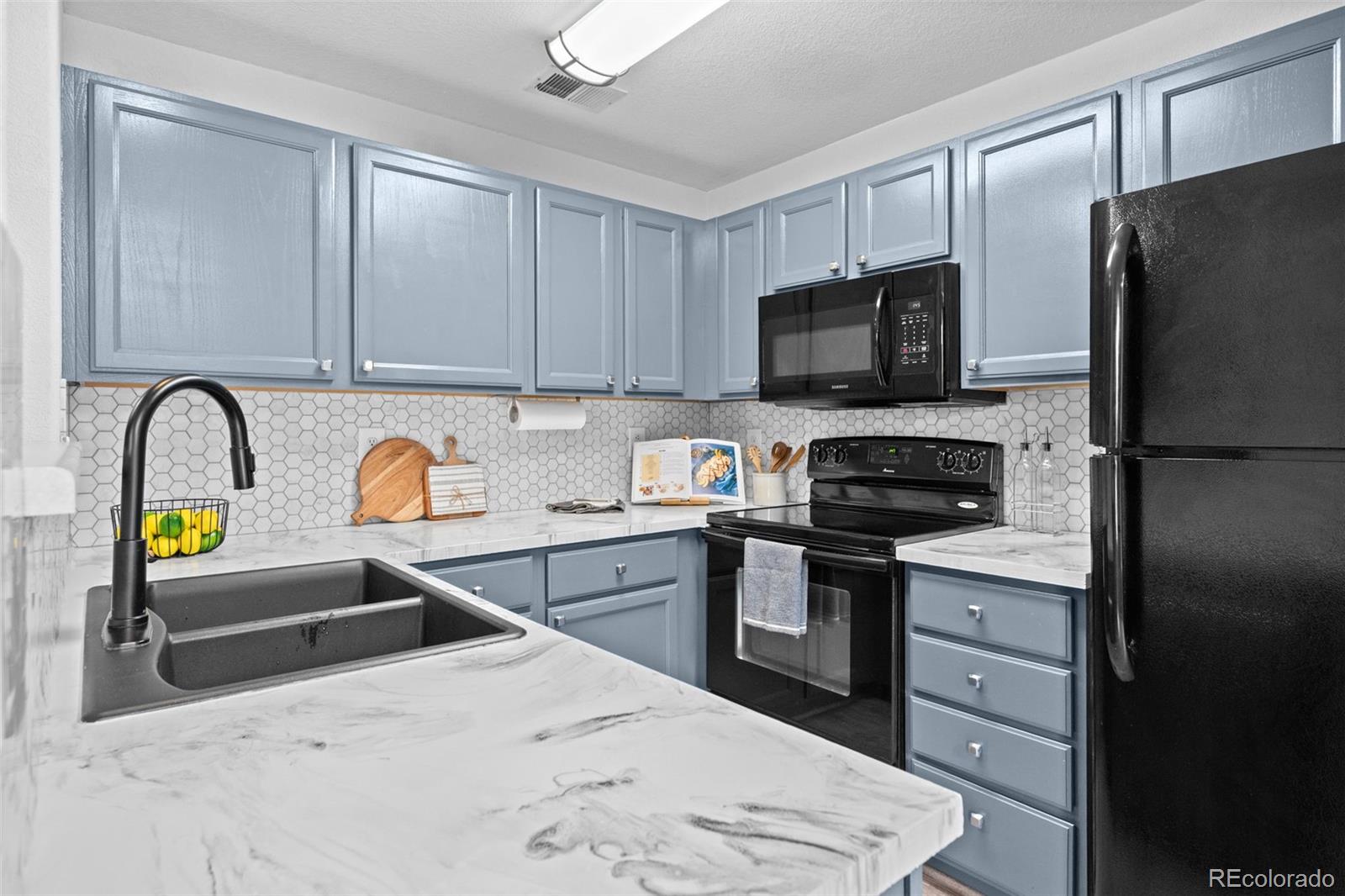 MLS Image #14 for 8361 s upham way,littleton, Colorado