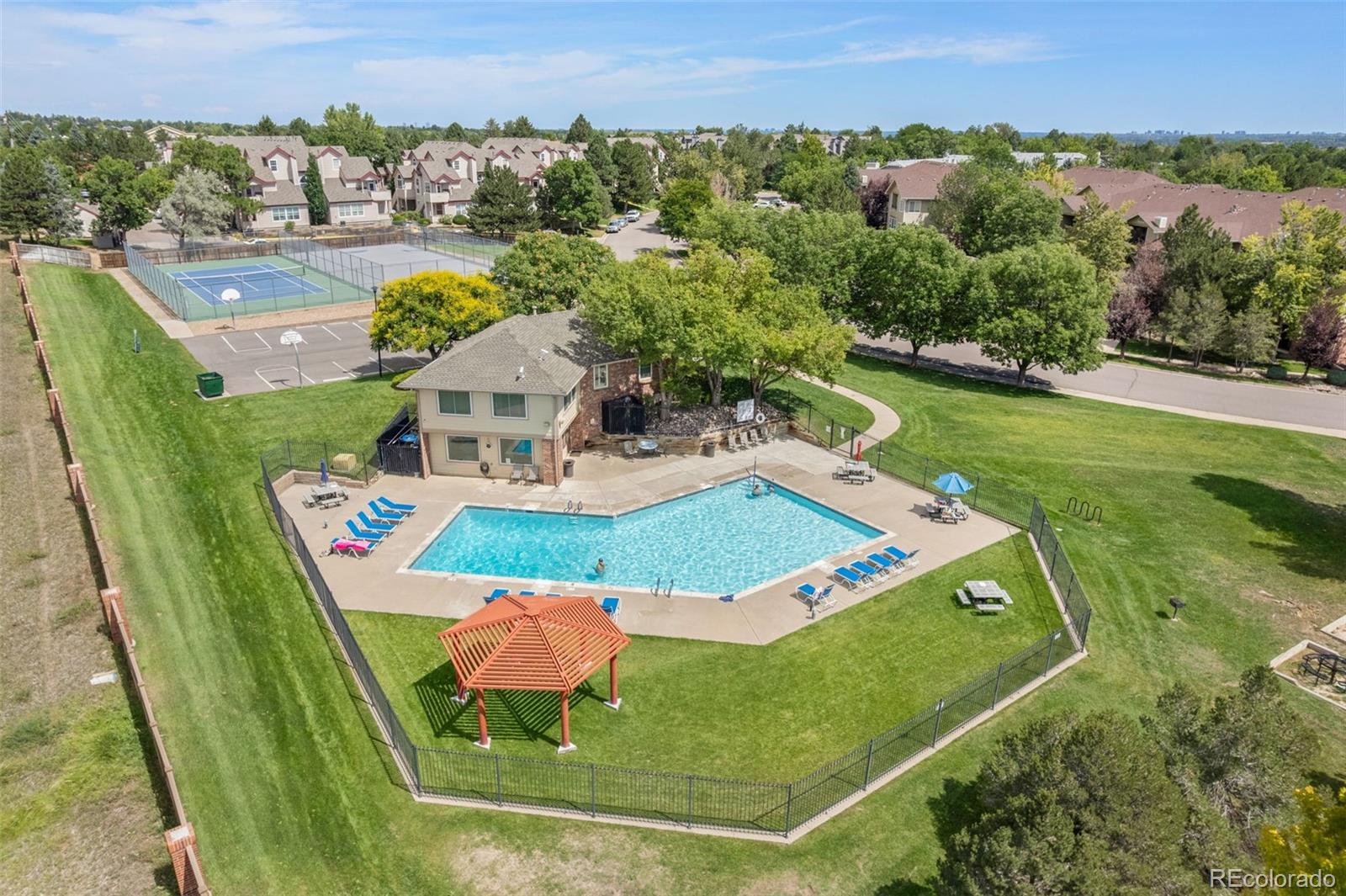 MLS Image #38 for 8361 s upham way,littleton, Colorado