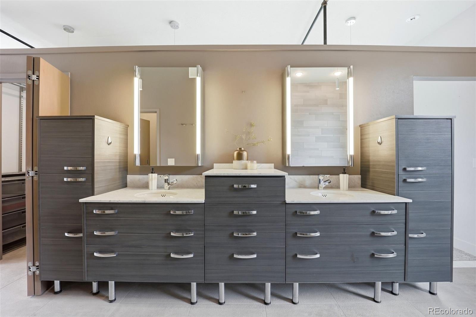 MLS Image #26 for 5439 s prince street,littleton, Colorado