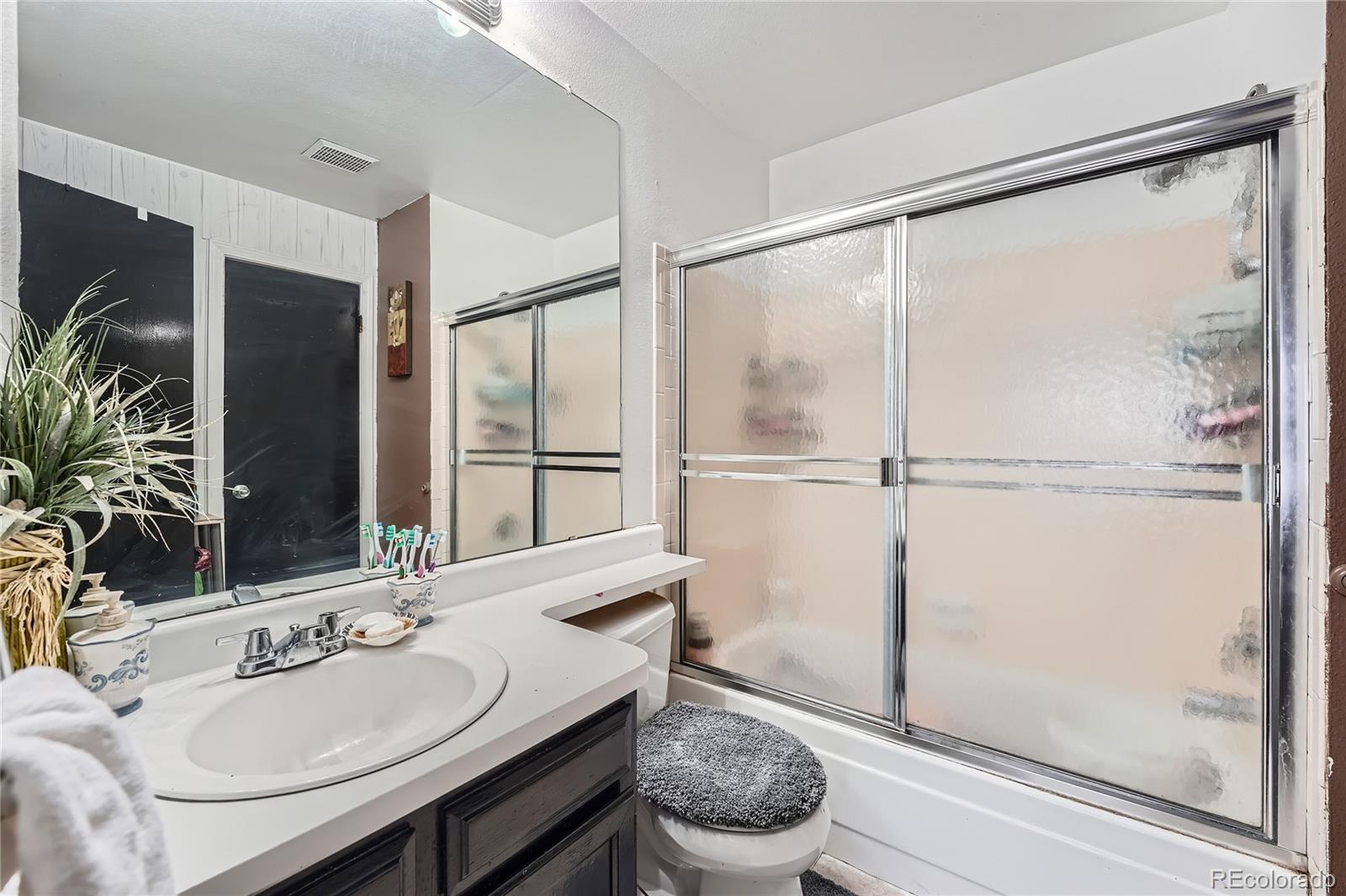 MLS Image #8 for 14486 e hawaii circle,aurora, Colorado