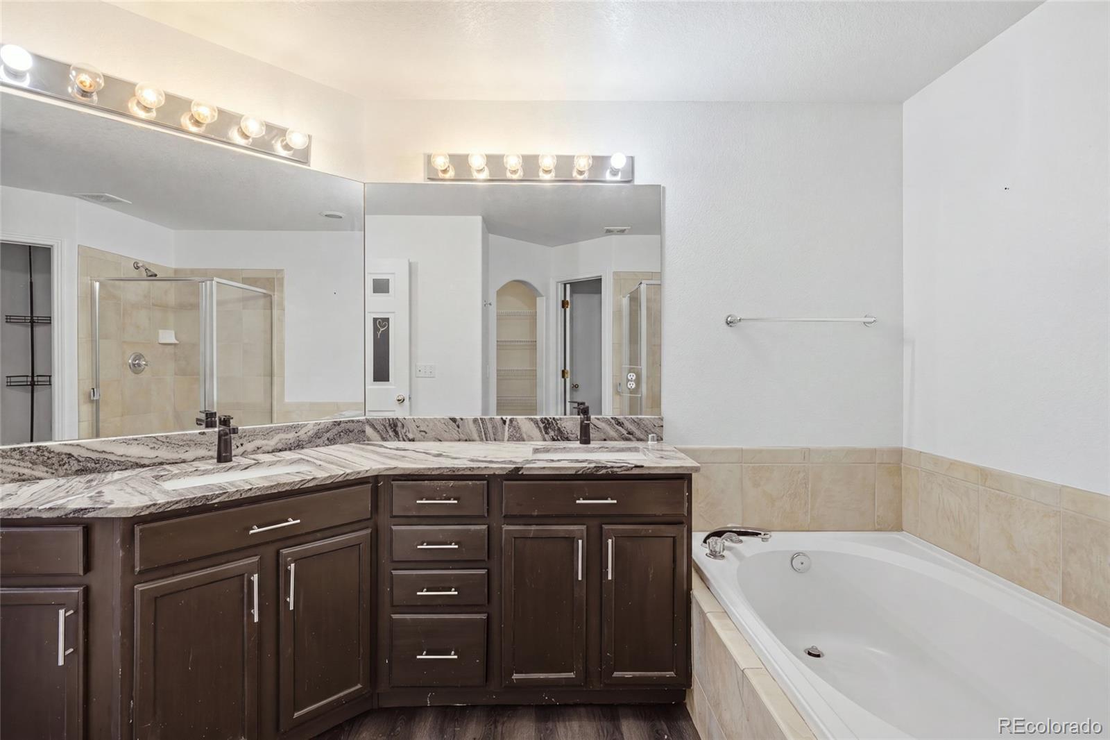 MLS Image #14 for 2498 s scranton way ,aurora, Colorado