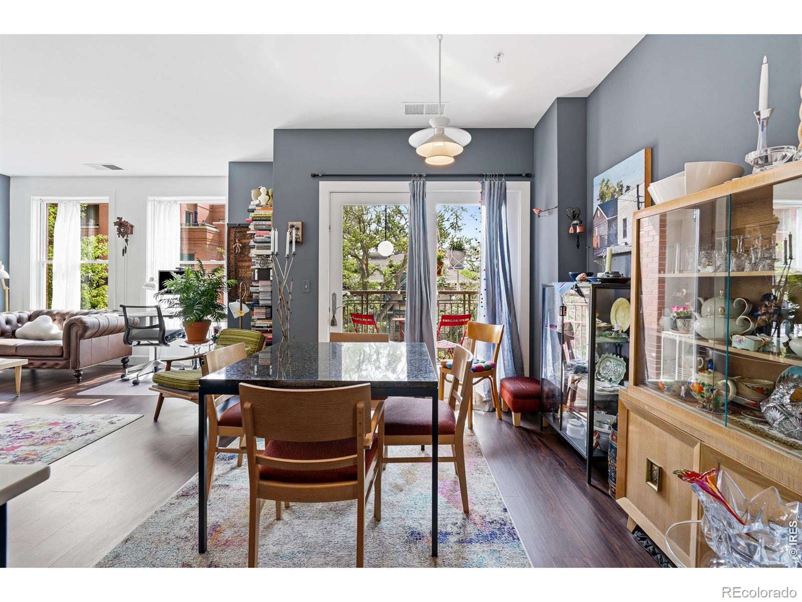 MLS Image #15 for 1630 n clarkson street,denver, Colorado