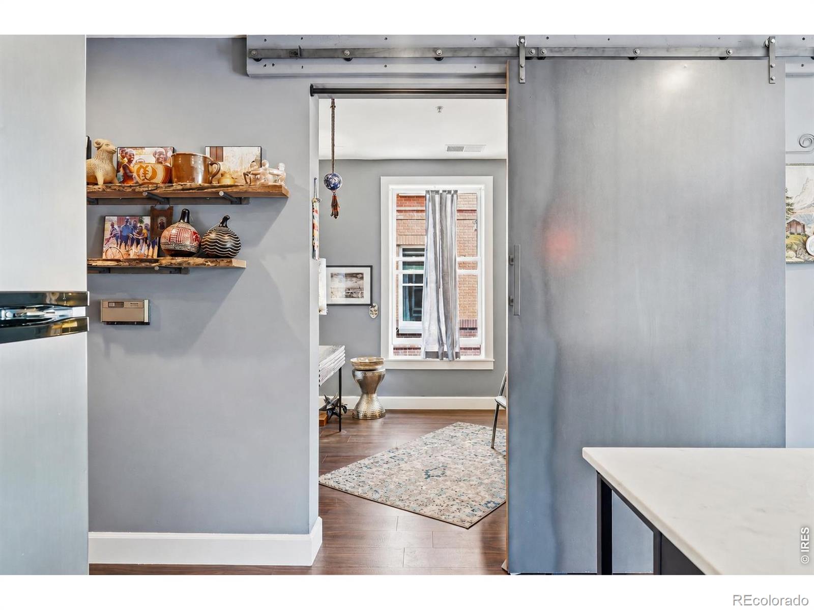 MLS Image #26 for 1630 n clarkson street,denver, Colorado