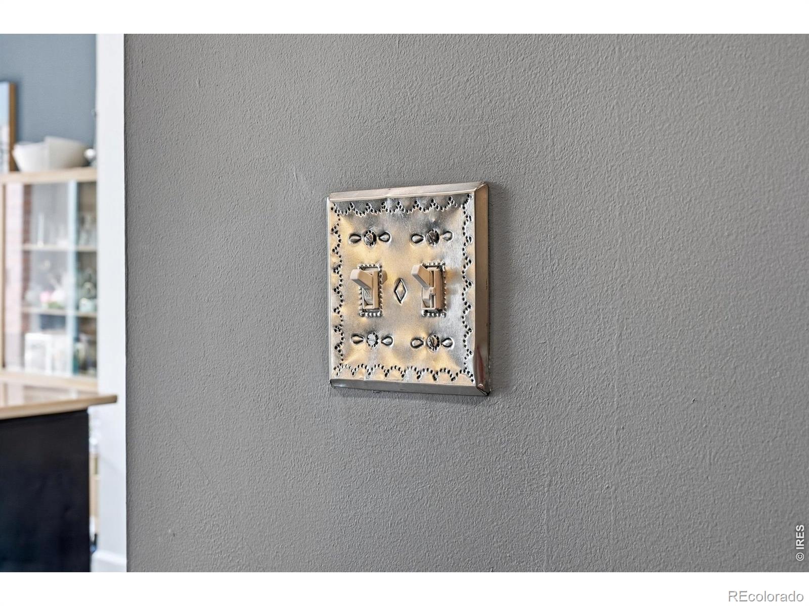 MLS Image #6 for 1630 n clarkson street,denver, Colorado
