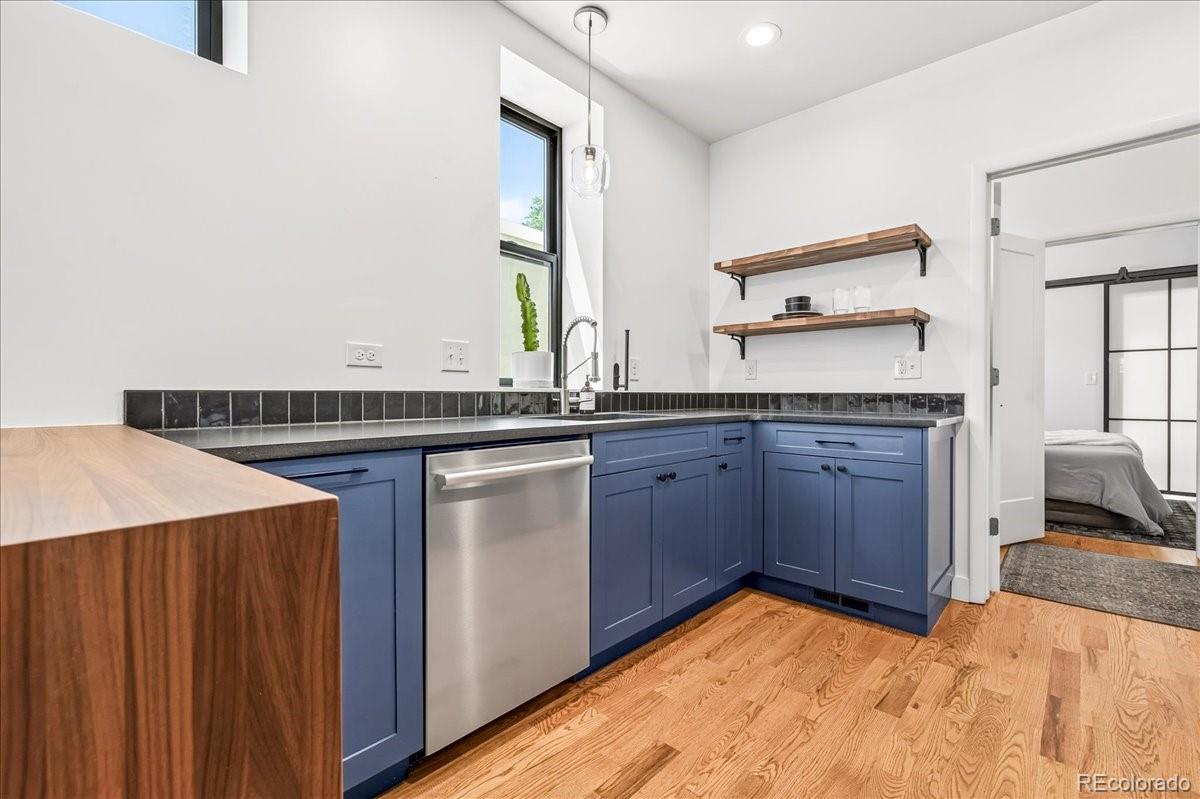 MLS Image #6 for 3317  navajo street,denver, Colorado