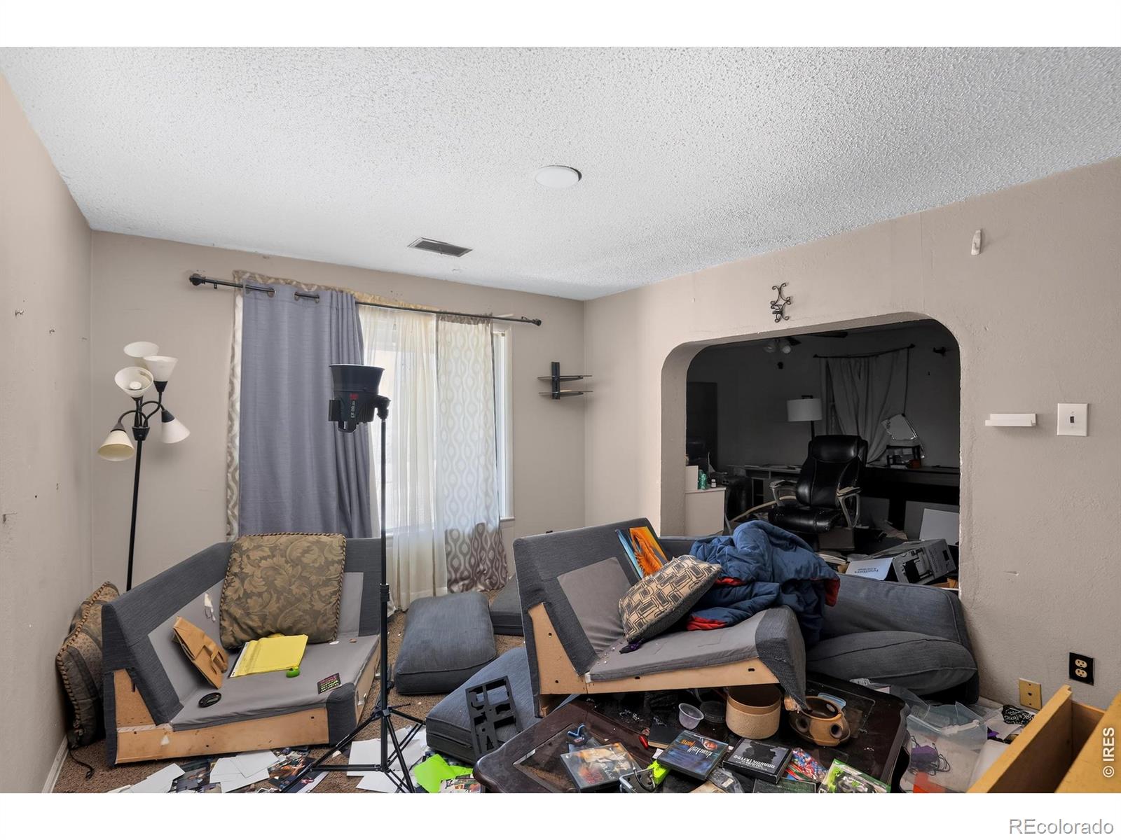 MLS Image #14 for 1010 e 4th street,pueblo, Colorado