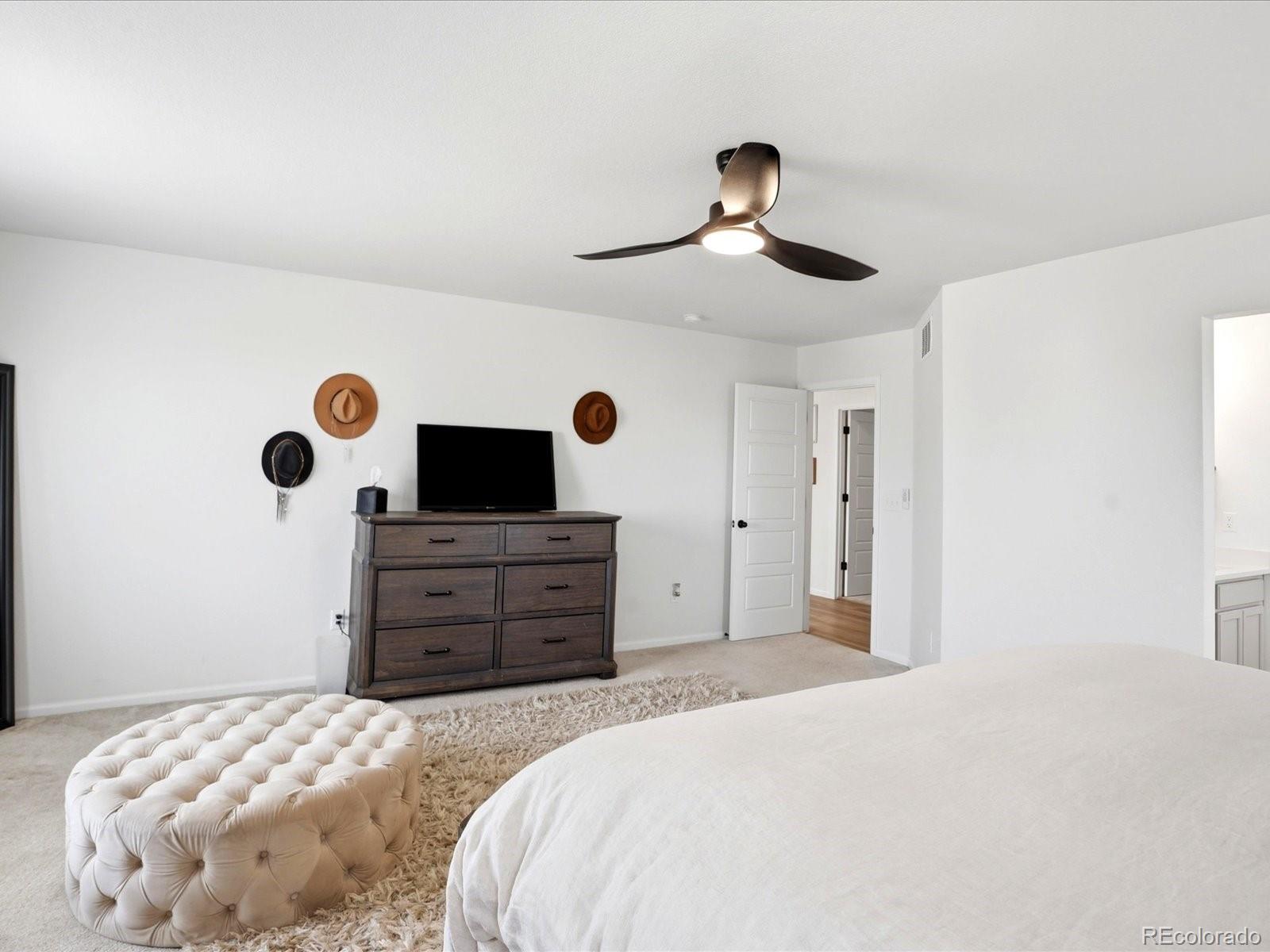 MLS Image #28 for 24601 e 37th avenue,aurora, Colorado