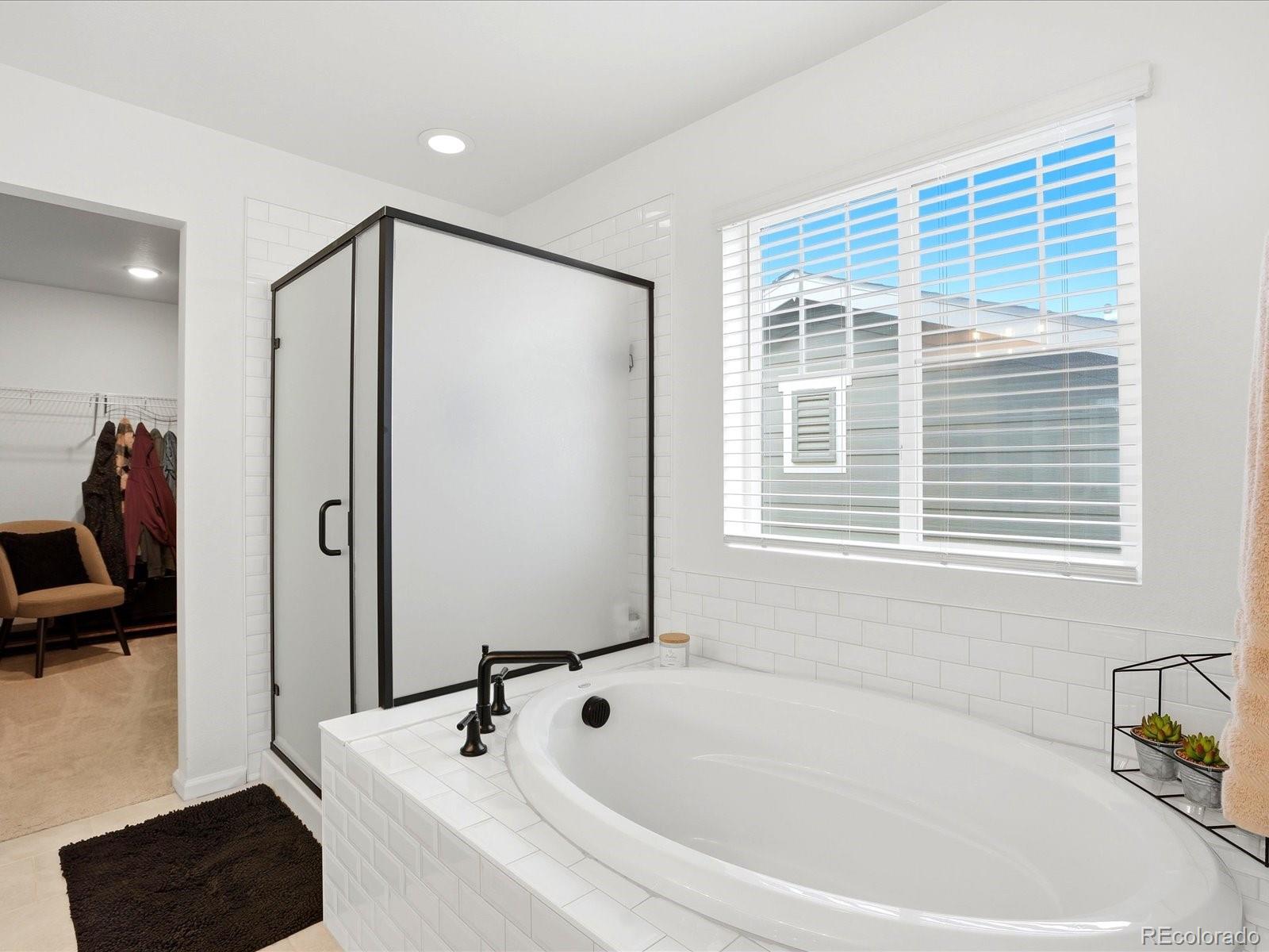 MLS Image #32 for 24601 e 37th avenue,aurora, Colorado