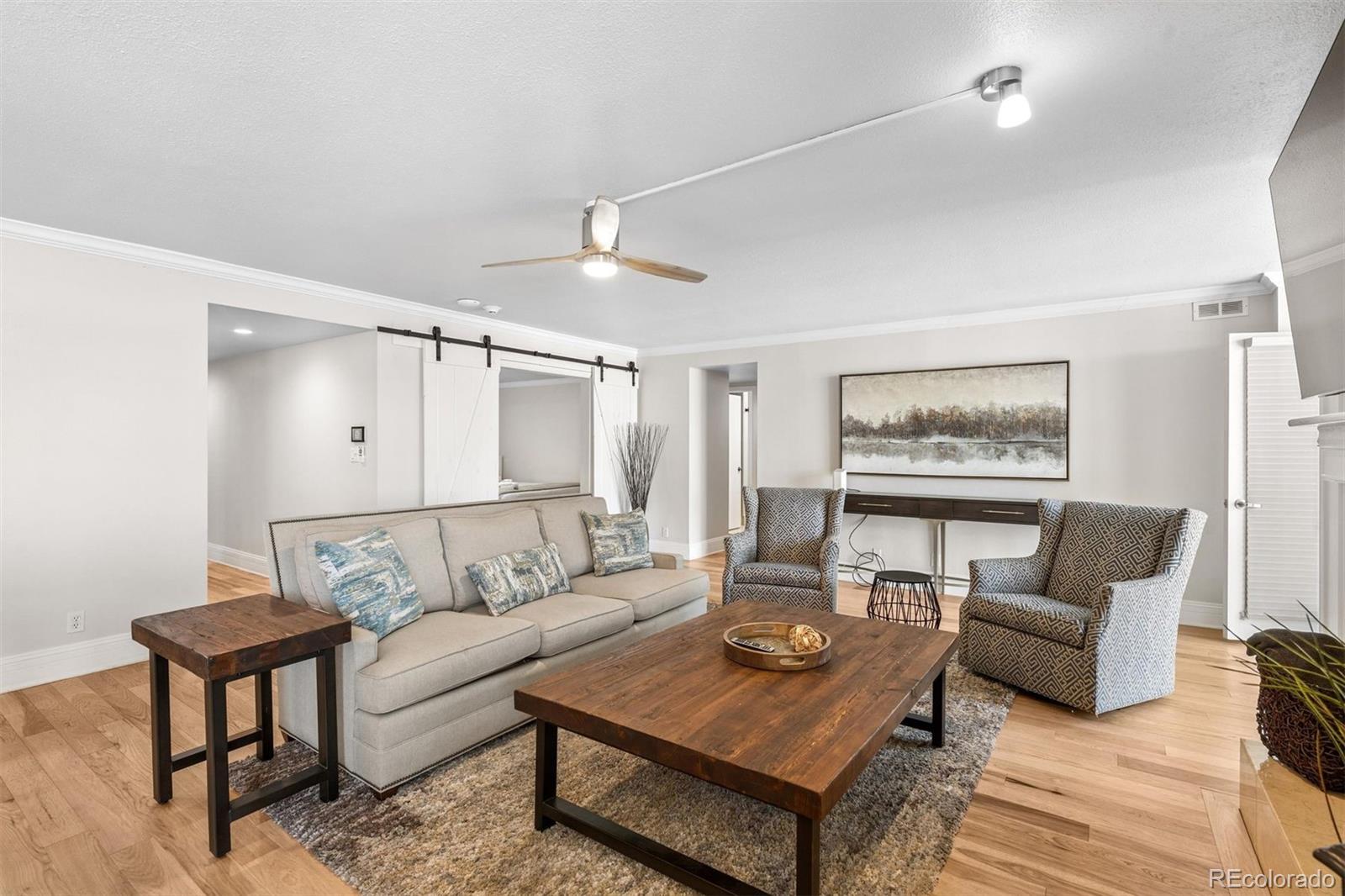 MLS Image #4 for 1777  larimer street,denver, Colorado