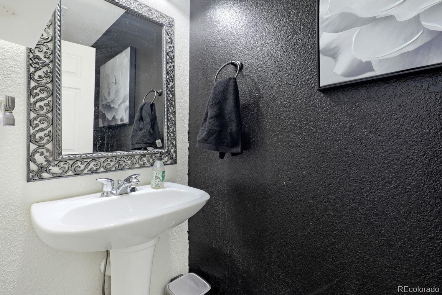MLS Image #12 for 6703 s winnipeg circle,aurora, Colorado