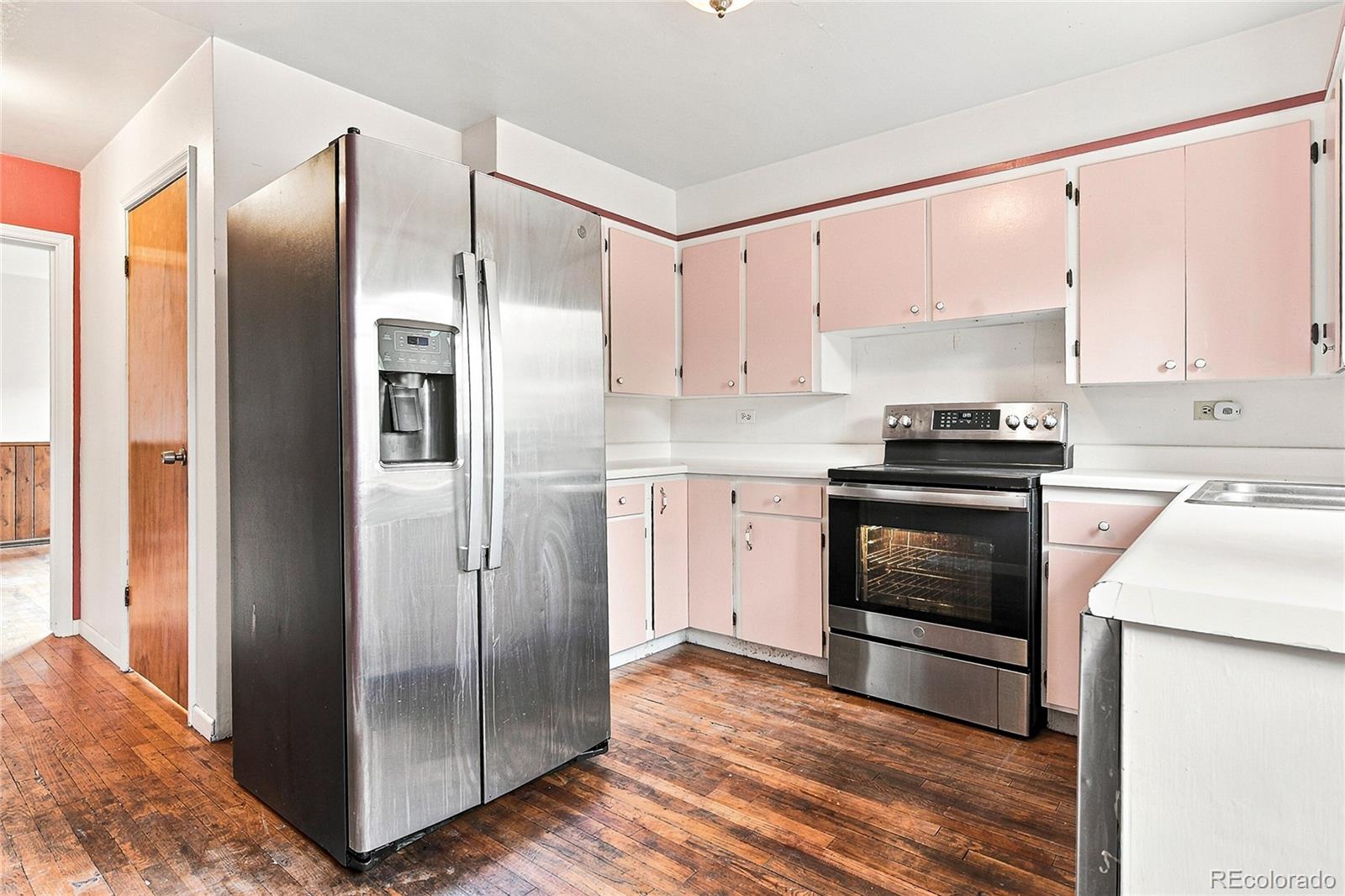 MLS Image #12 for 26171  center drive,kittredge, Colorado