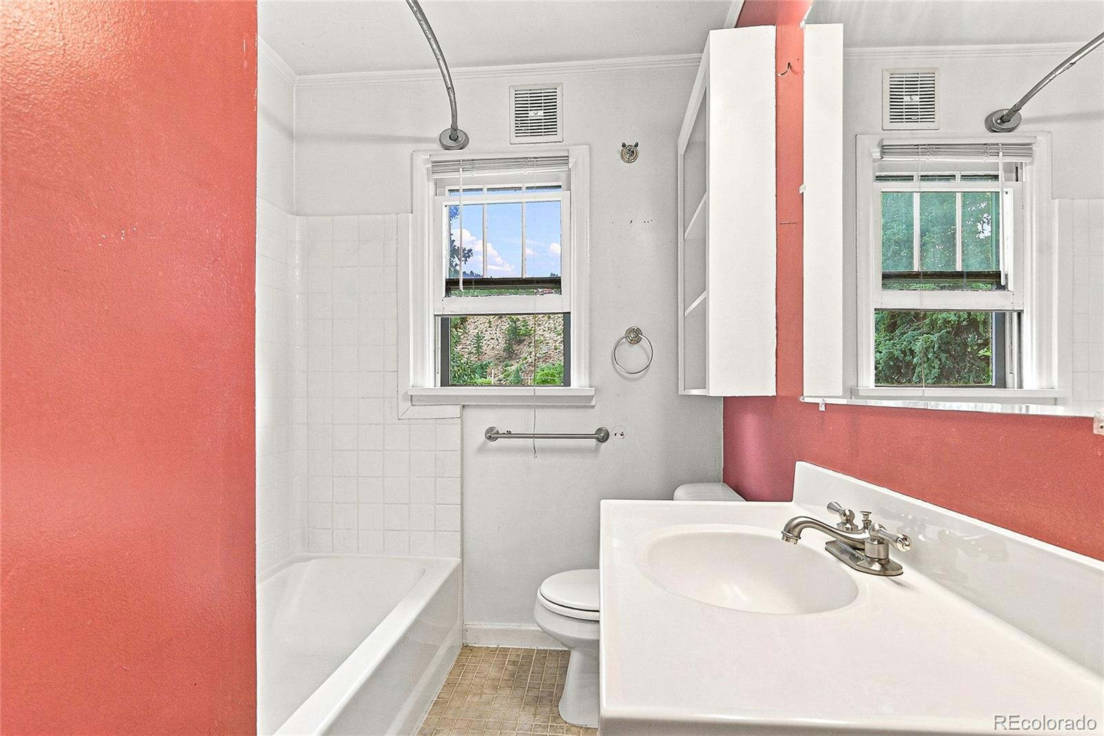 MLS Image #13 for 26171  center drive,kittredge, Colorado