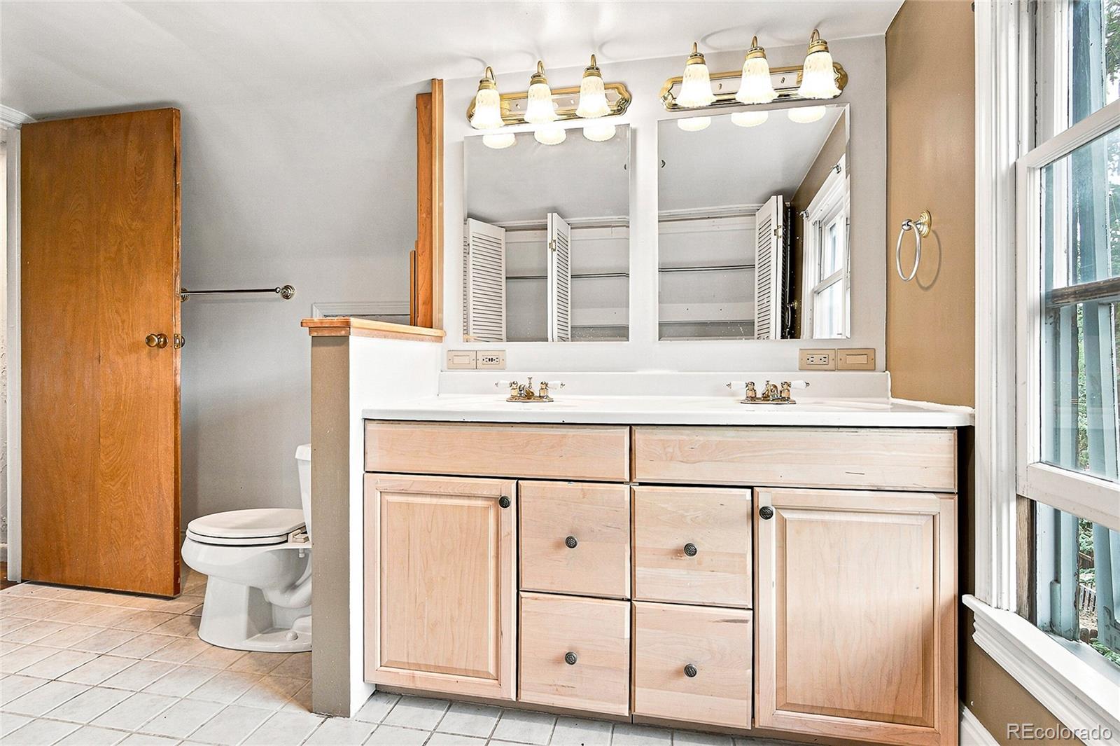 MLS Image #21 for 26171  center drive,kittredge, Colorado