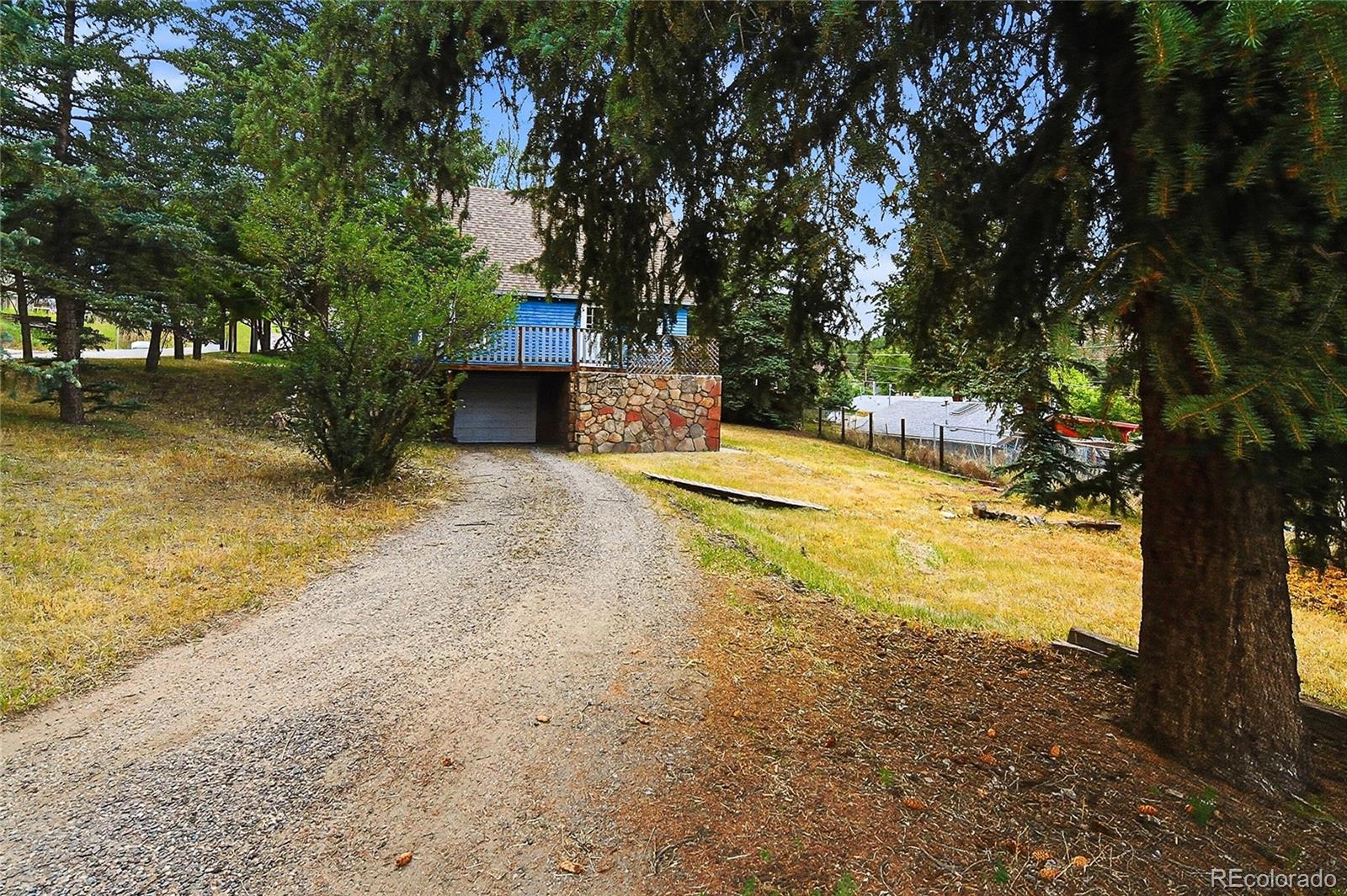 MLS Image #3 for 26171  center drive,kittredge, Colorado