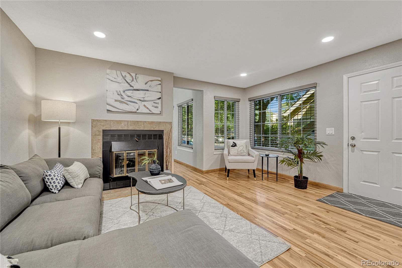 MLS Image #11 for 4872 e kentucky avenue,denver, Colorado