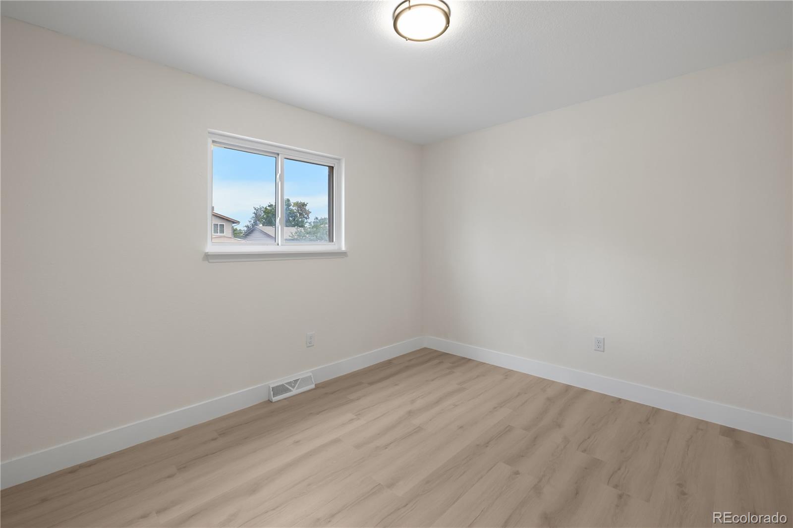 MLS Image #23 for 1269  coronado parkway,denver, Colorado